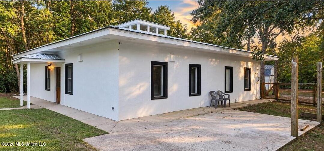 5035 Annunciation Road Property Photo 2