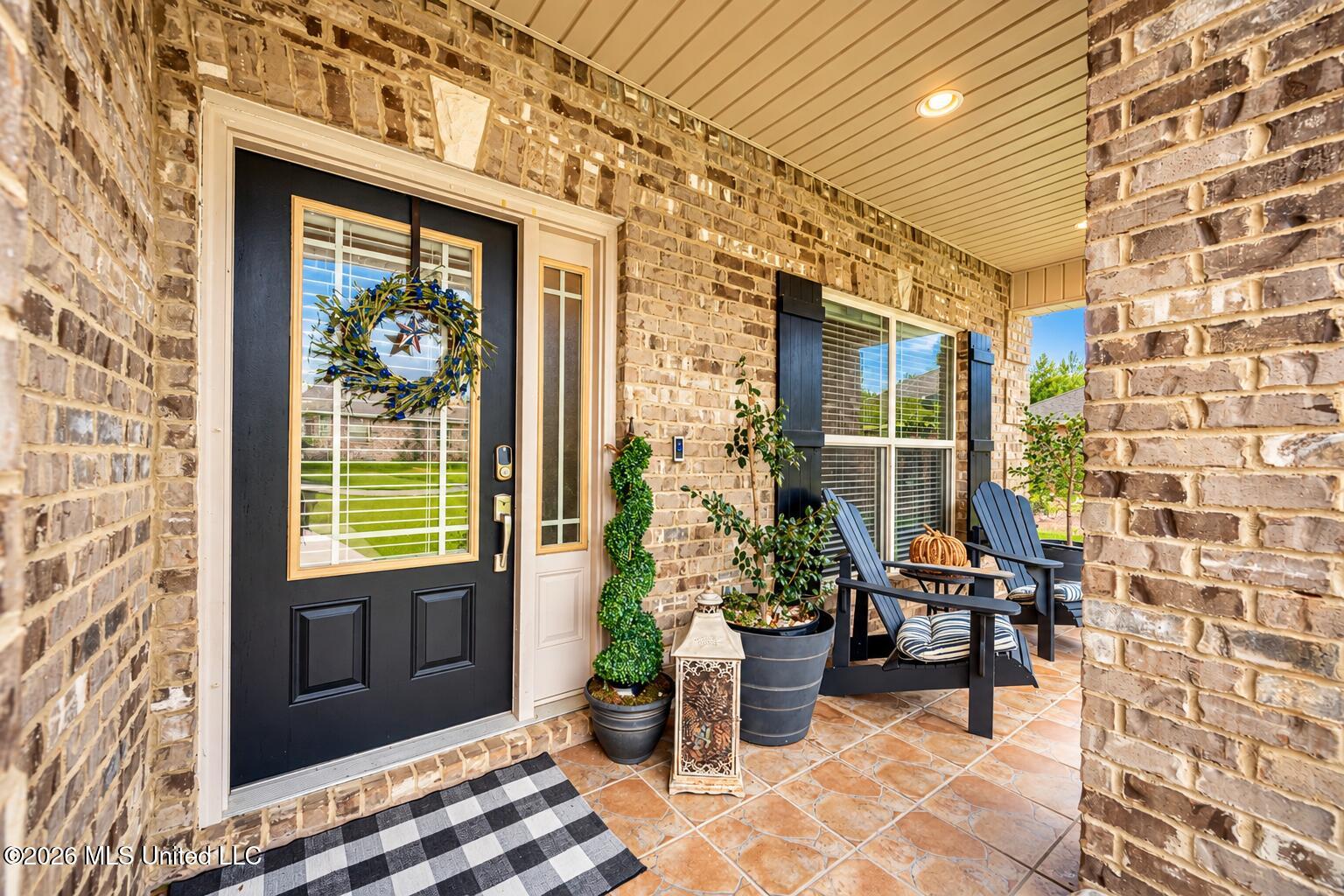 1004 Cardinal Cove Property Photo 4