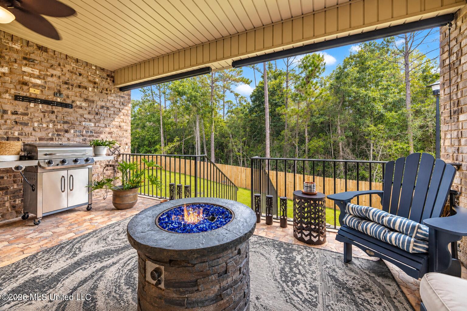 1004 Cardinal Cove Property Photo 45