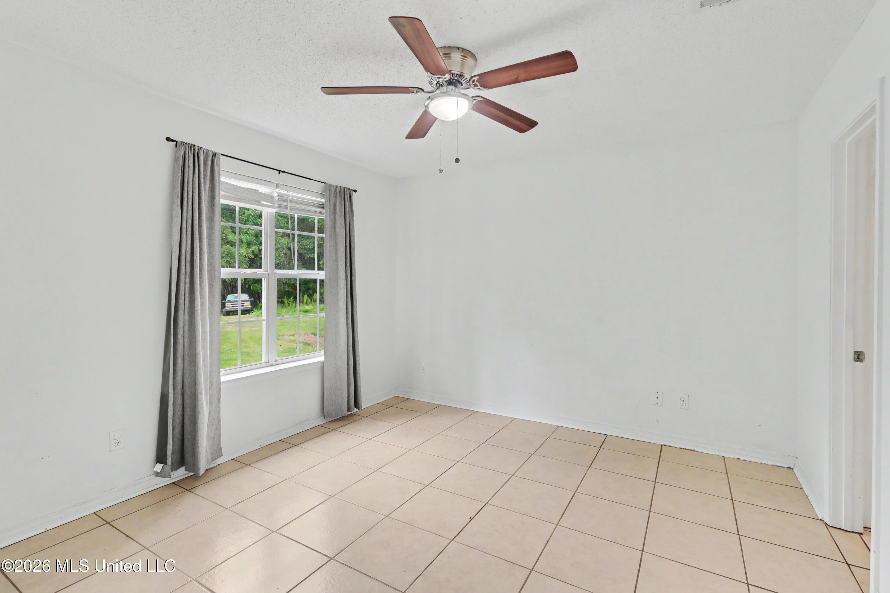 20086 Morgan Lane Road Property Photo 11