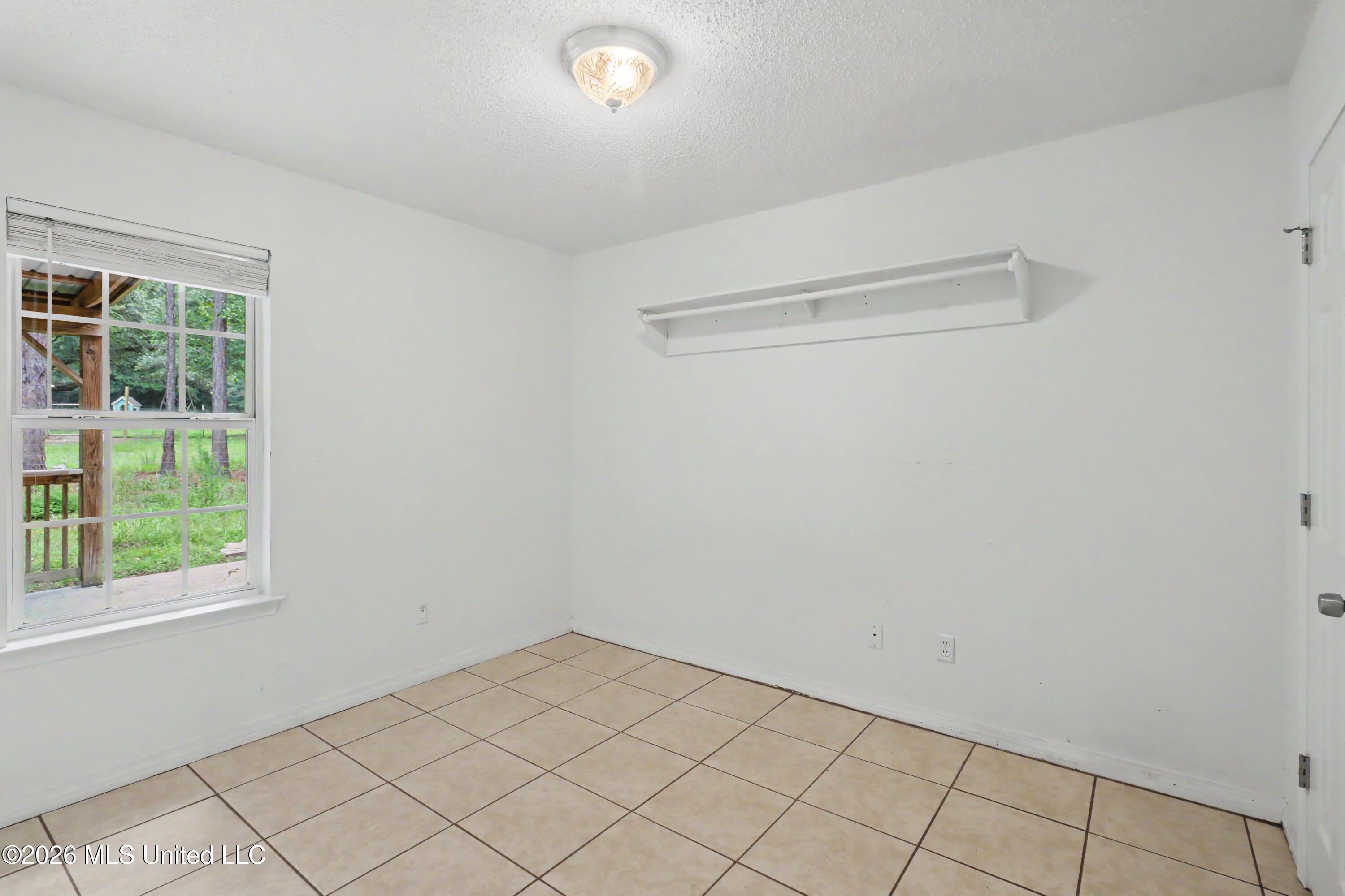 20086 Morgan Lane Road Property Photo 14