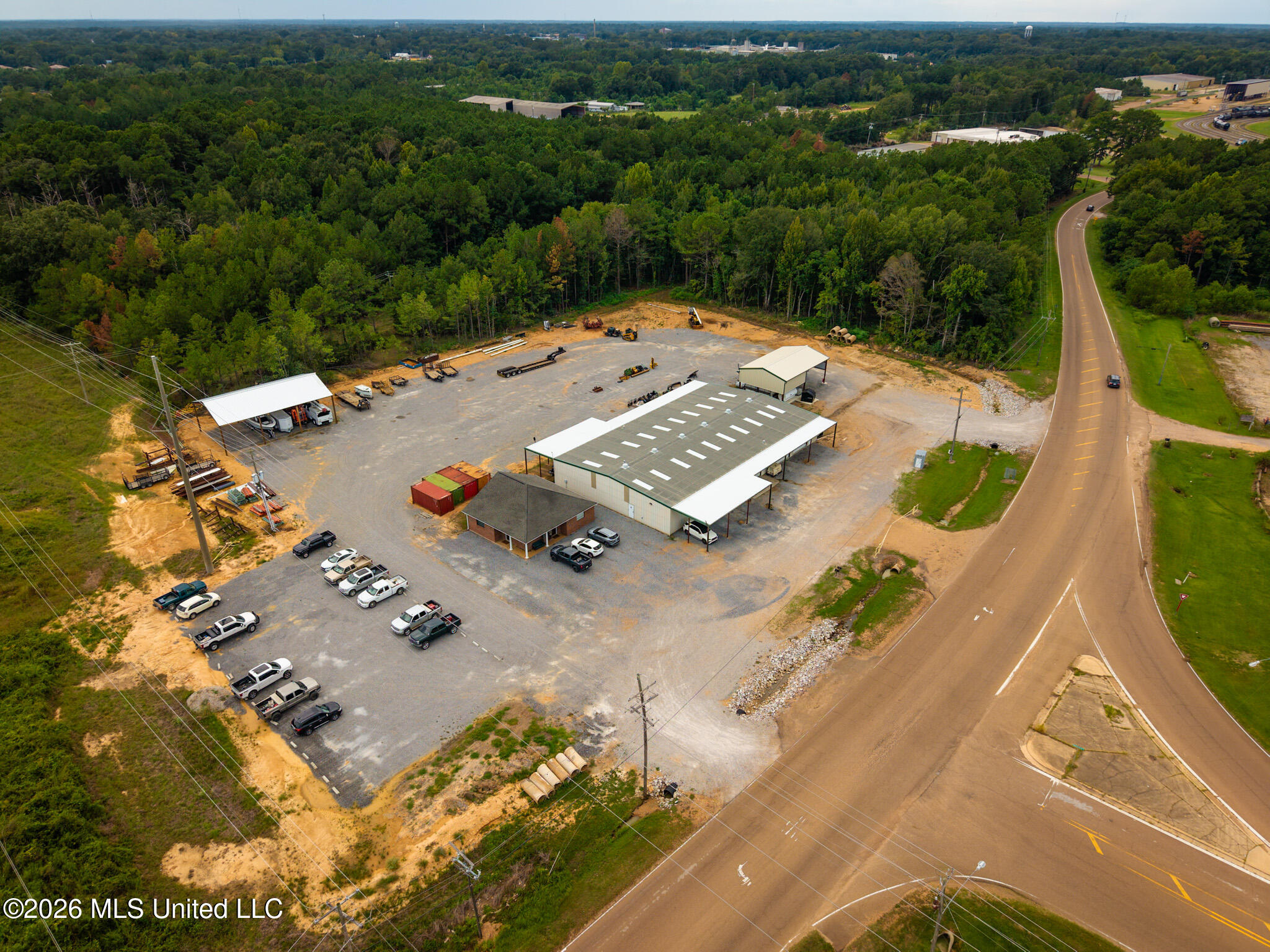 978 Industrial Park Road Property Photo 7