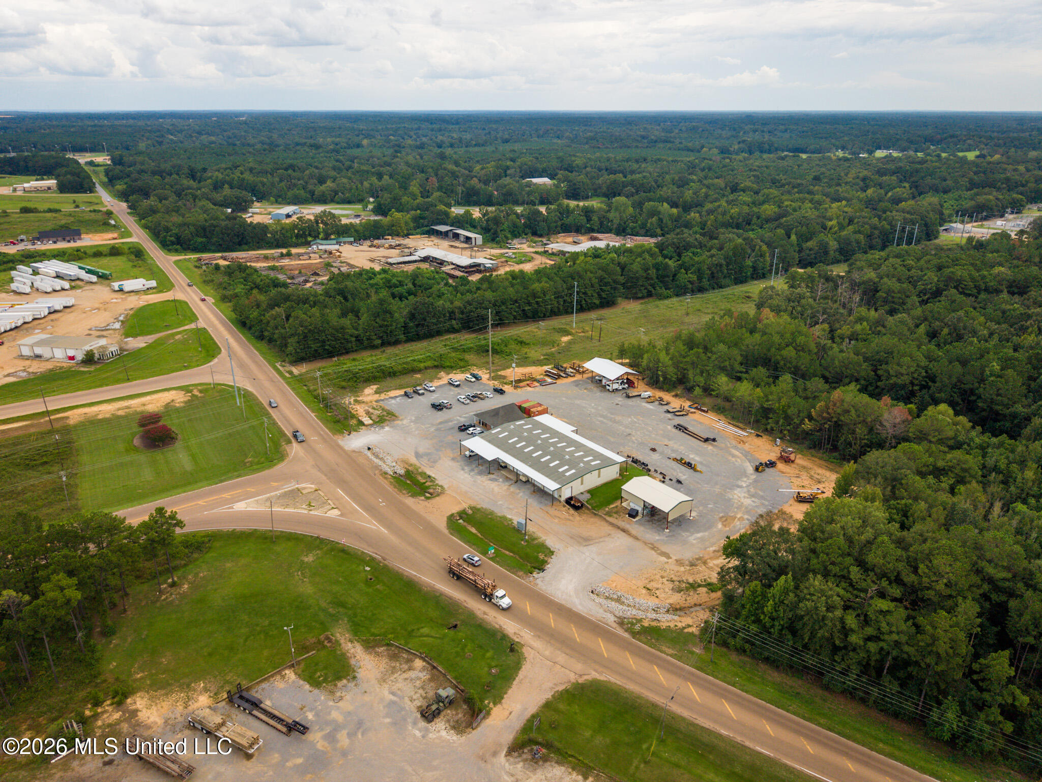 978 Industrial Park Road Property Photo 10