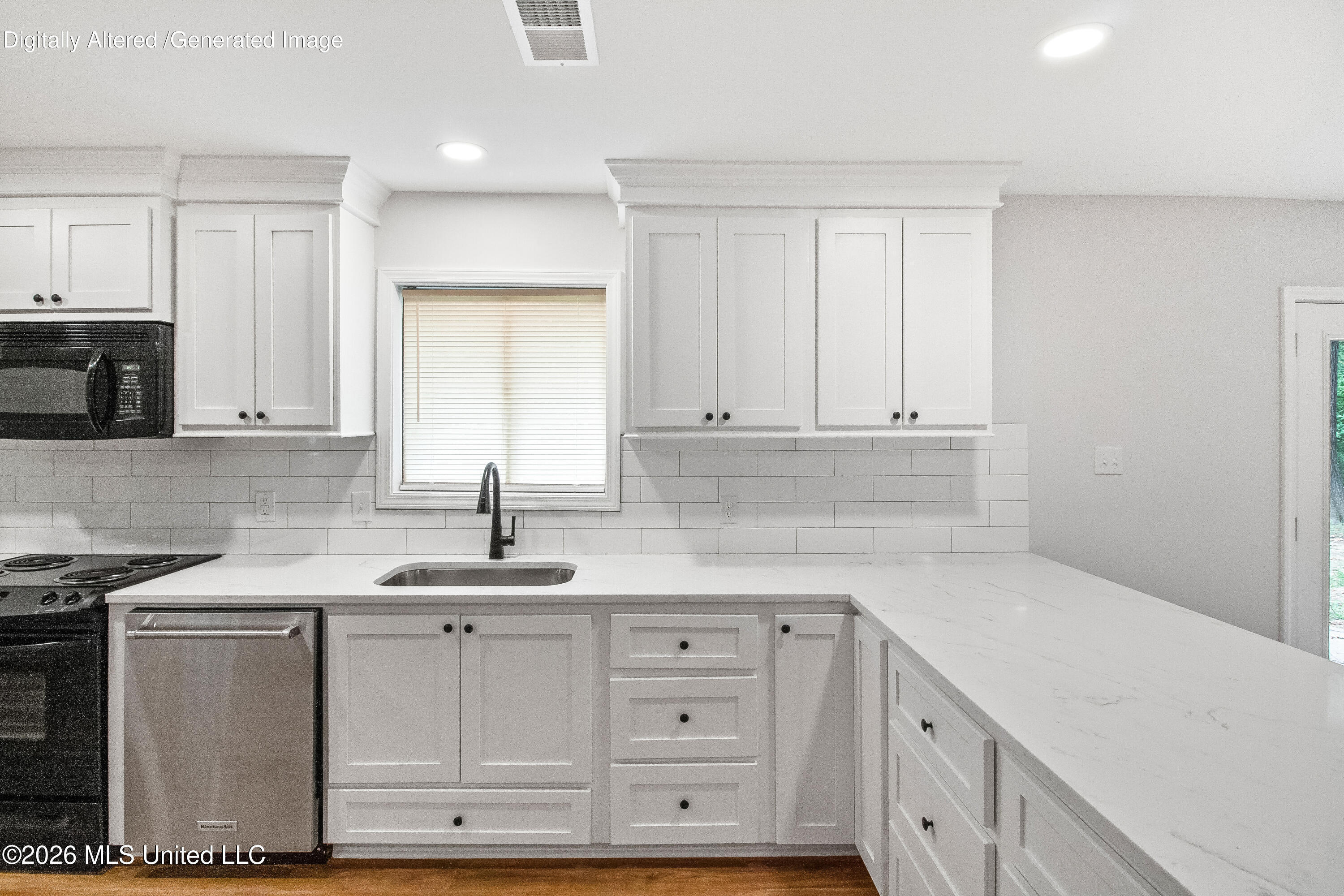 1027 Tanglewood Drive Property Photo 13
