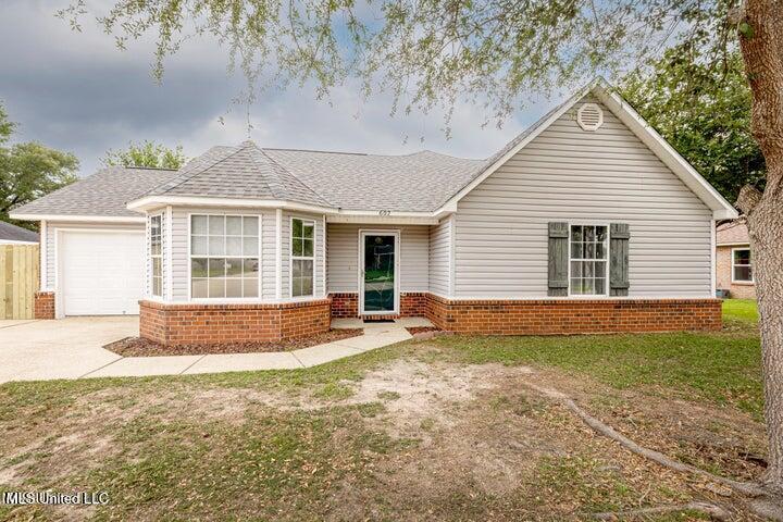 602 Rhonda Lane Property Photo 1