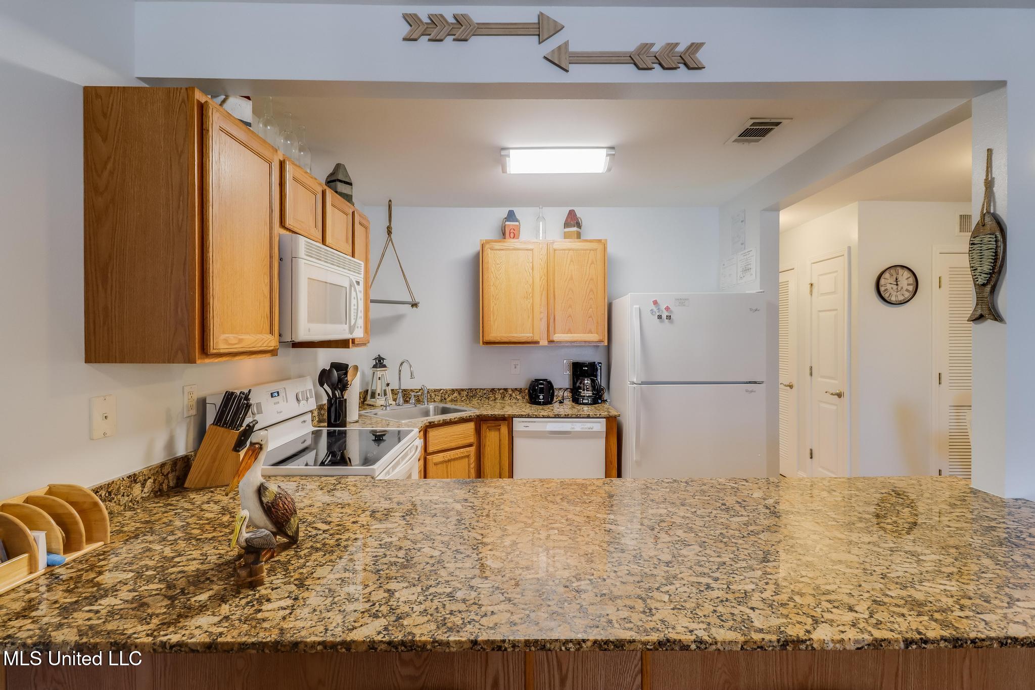 1664 Beach Boulevard Property Photo 5