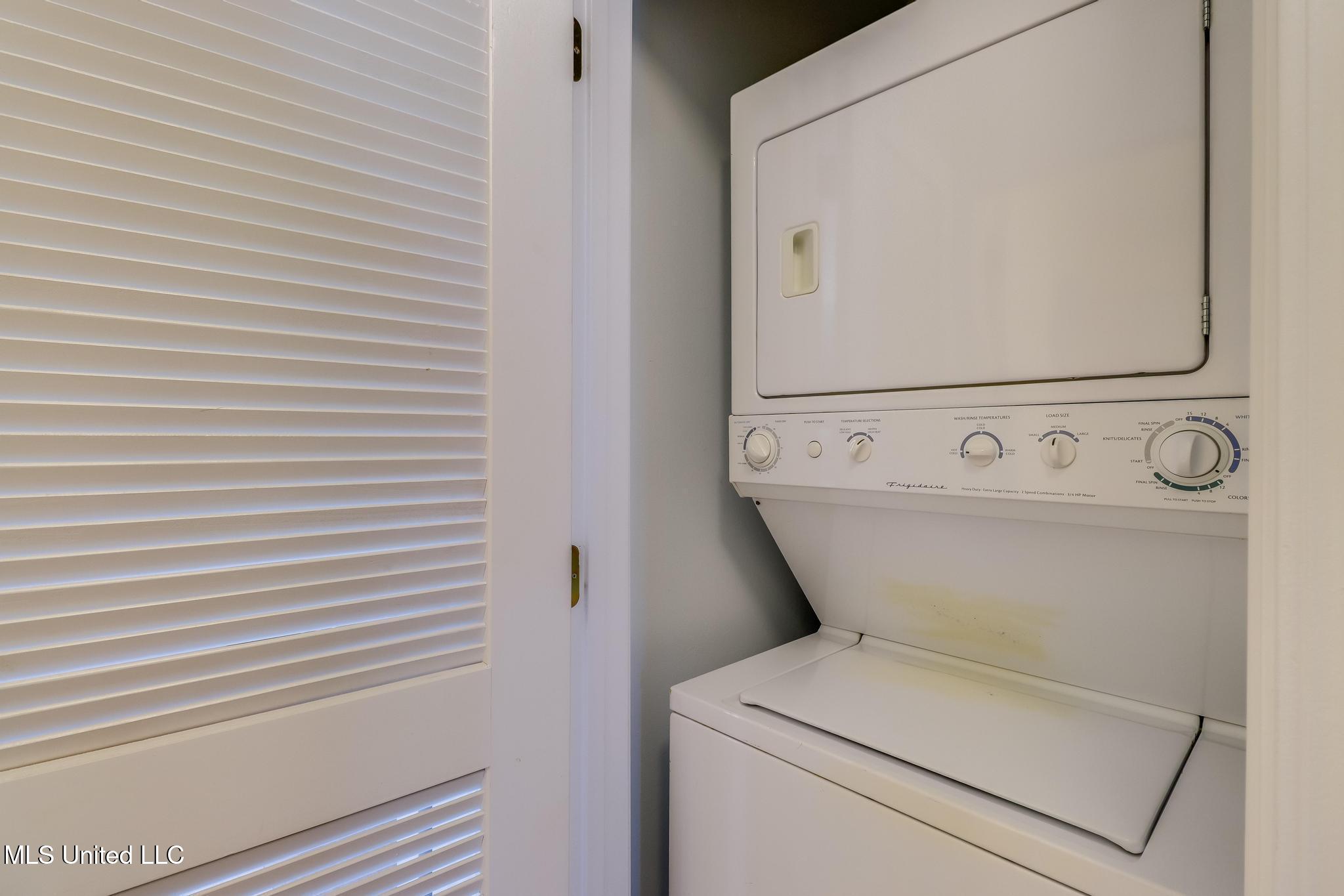 1664 Beach Boulevard Property Photo 11