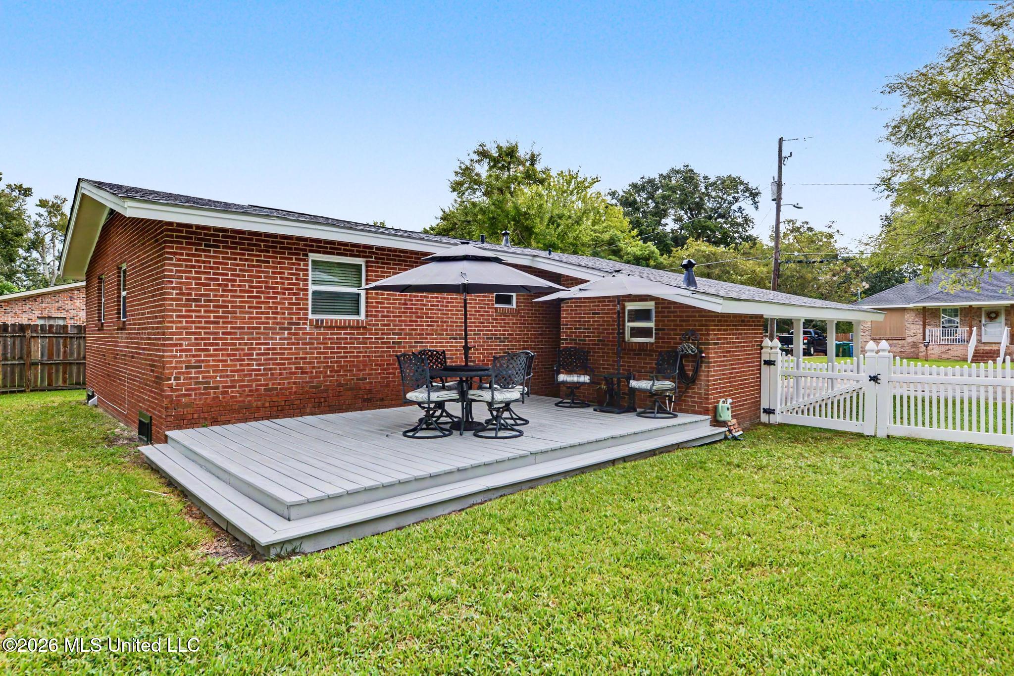 809 Canal Street Property Photo 22
