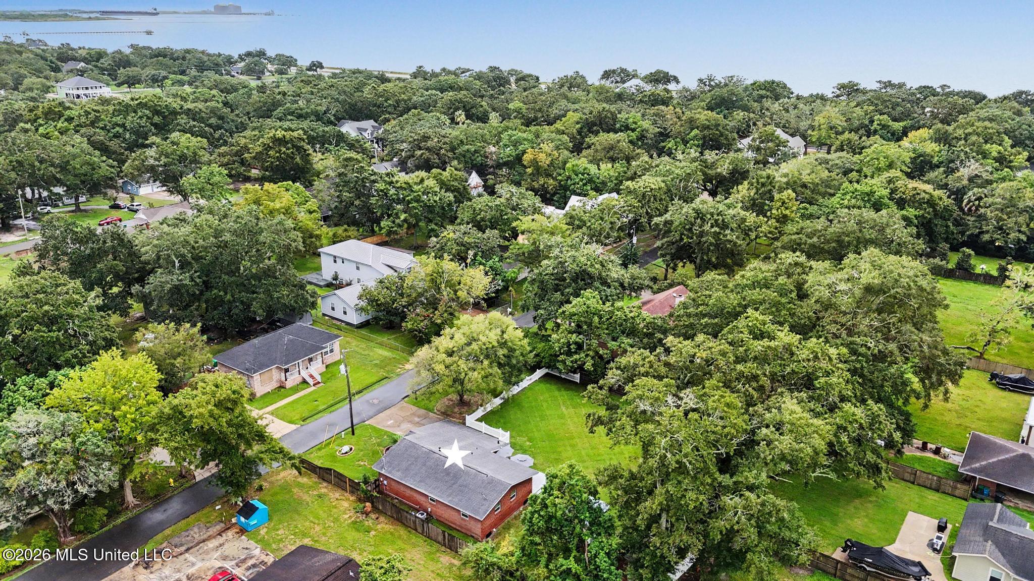 809 Canal Street Property Photo 26