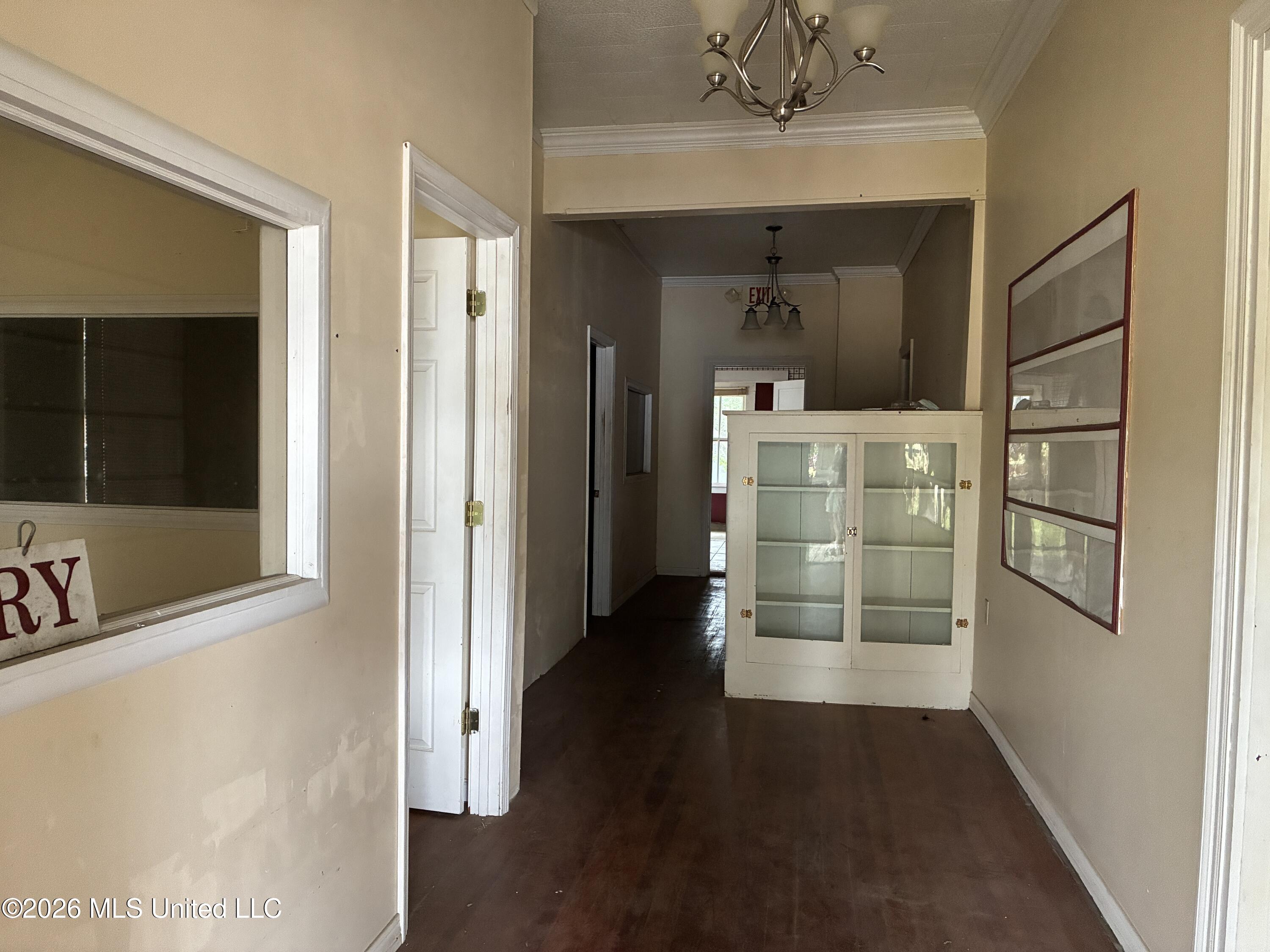528 W Michigan Avenue Property Photo 1