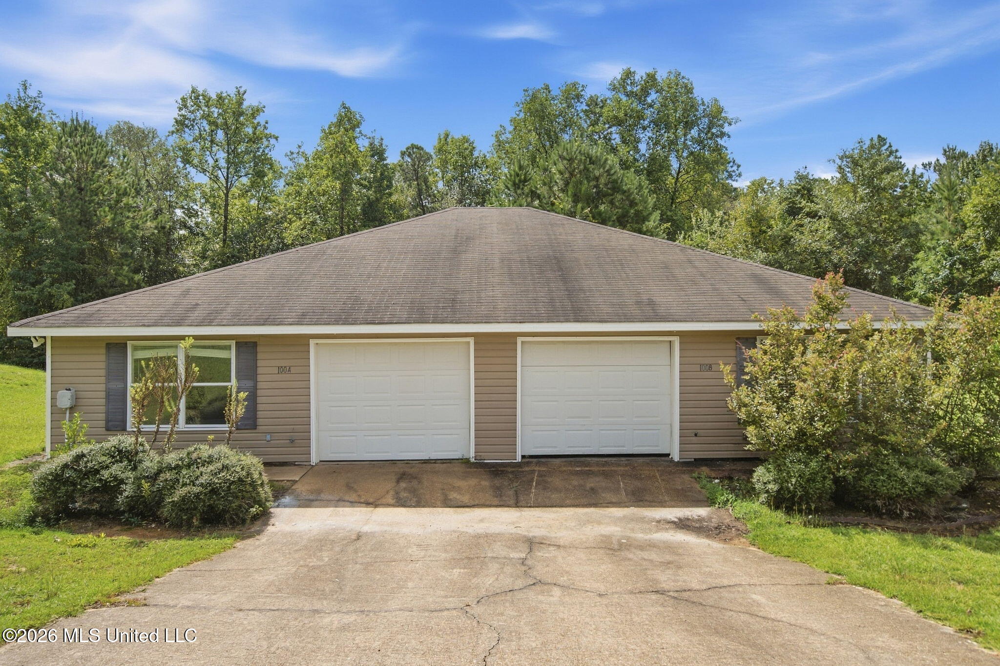100 Beaver Dam Road Property Photo 1