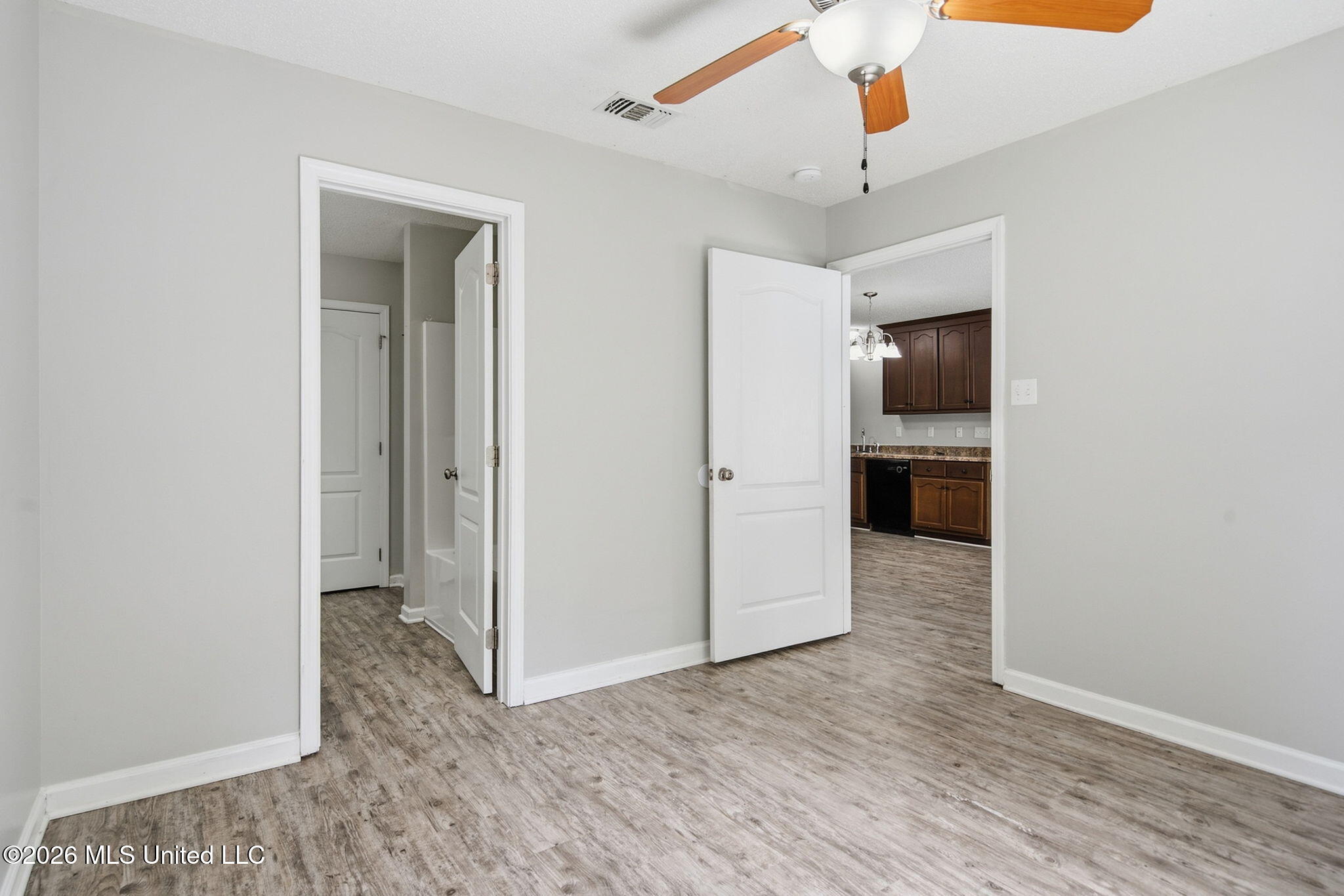 100 Beaver Dam Road Property Photo 11