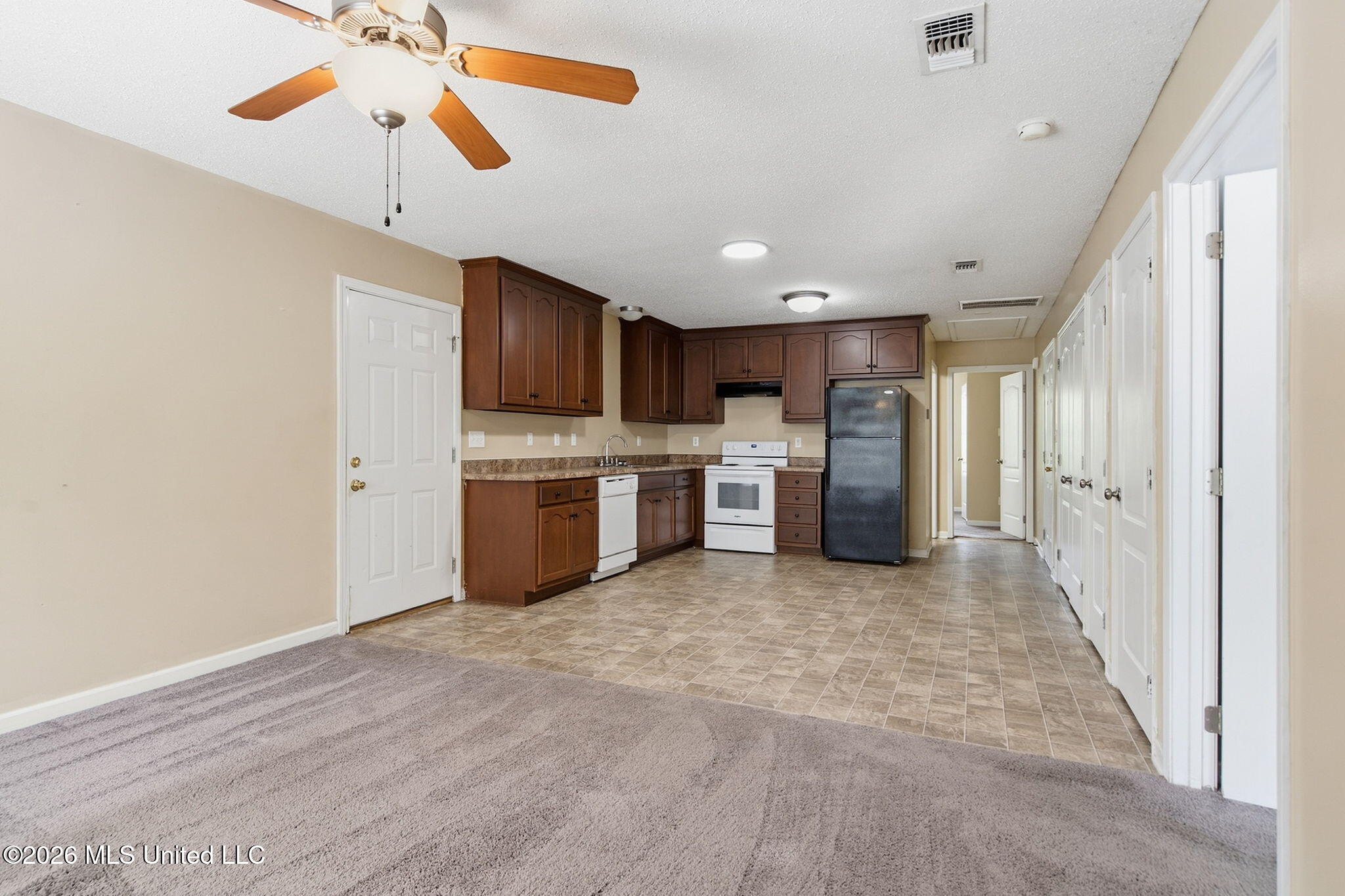 100 Beaver Dam Road Property Photo 17