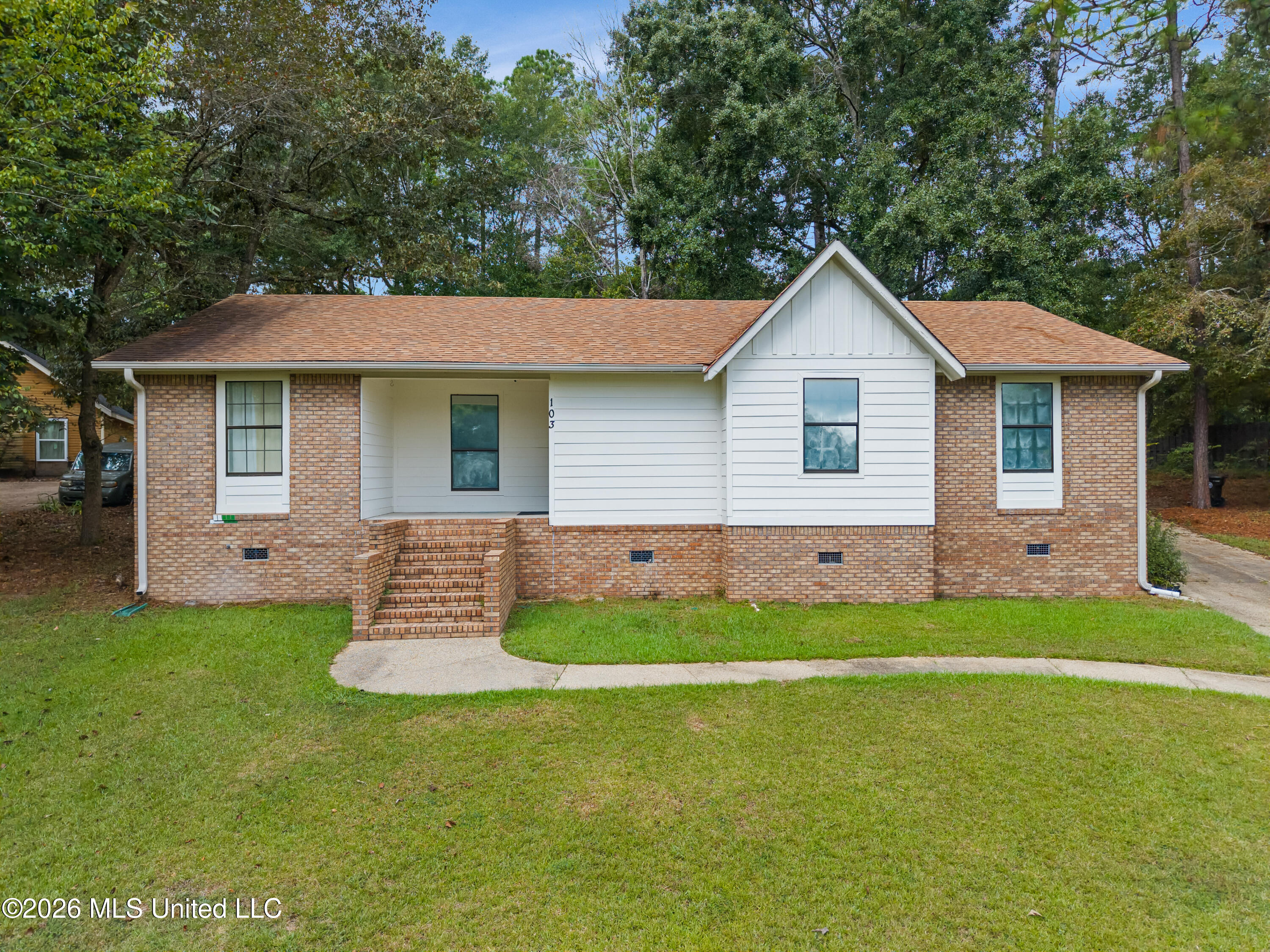 103 Brentwood Place Property Photo 1