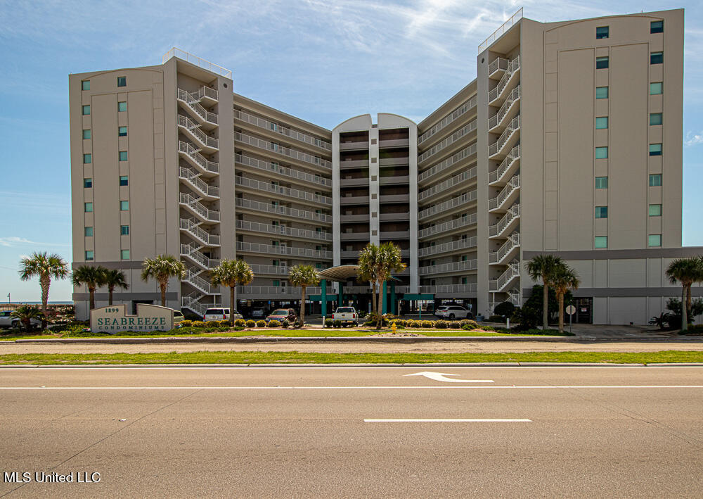 1899 Beach Boulevard Property Photo 30