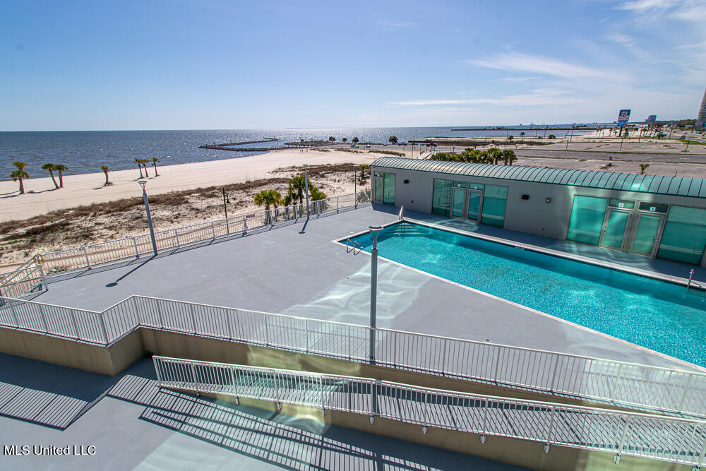 1899 Beach Boulevard Property Photo 35