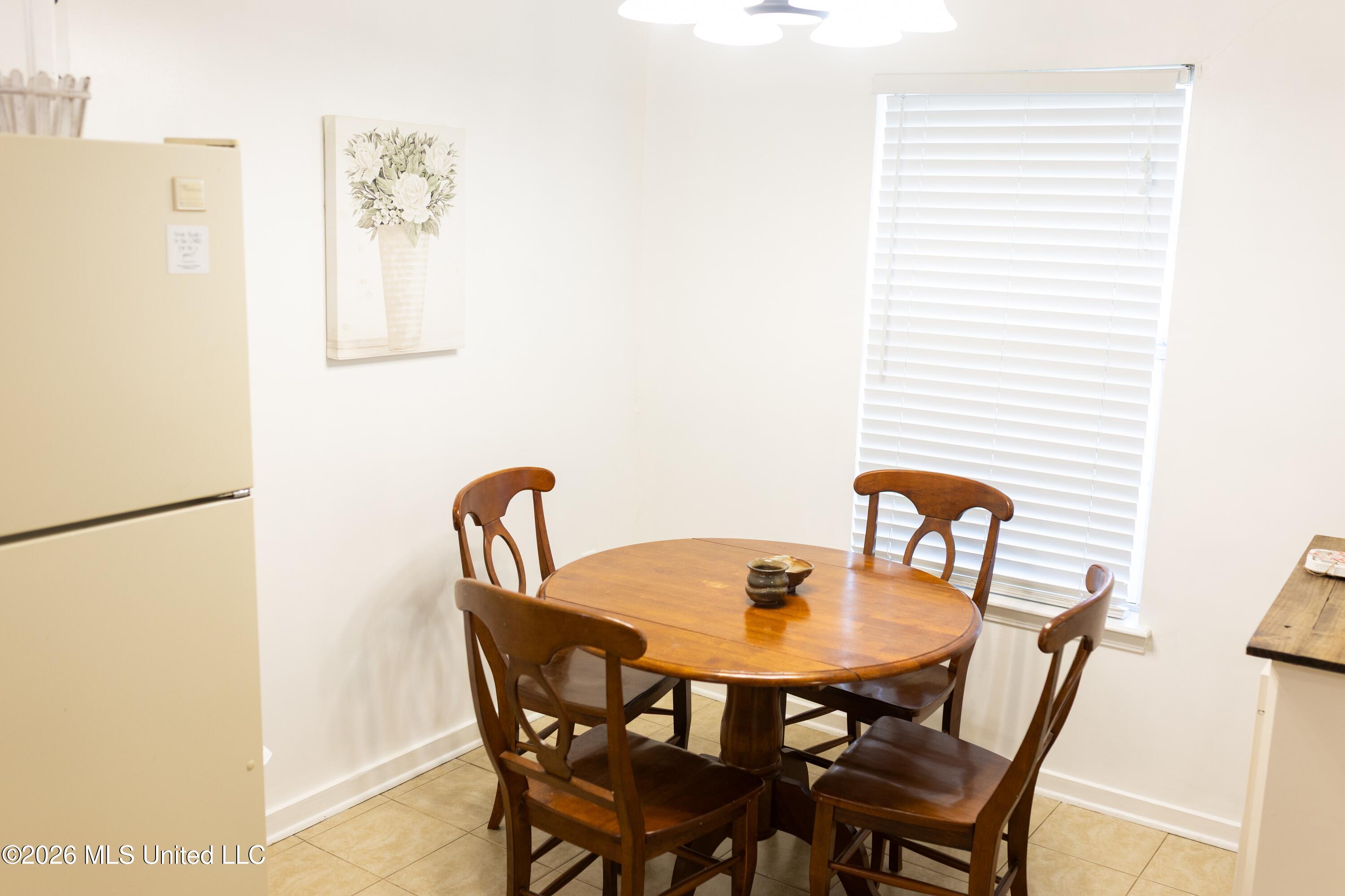 1200 Barnett Bend Circle Property Photo 8