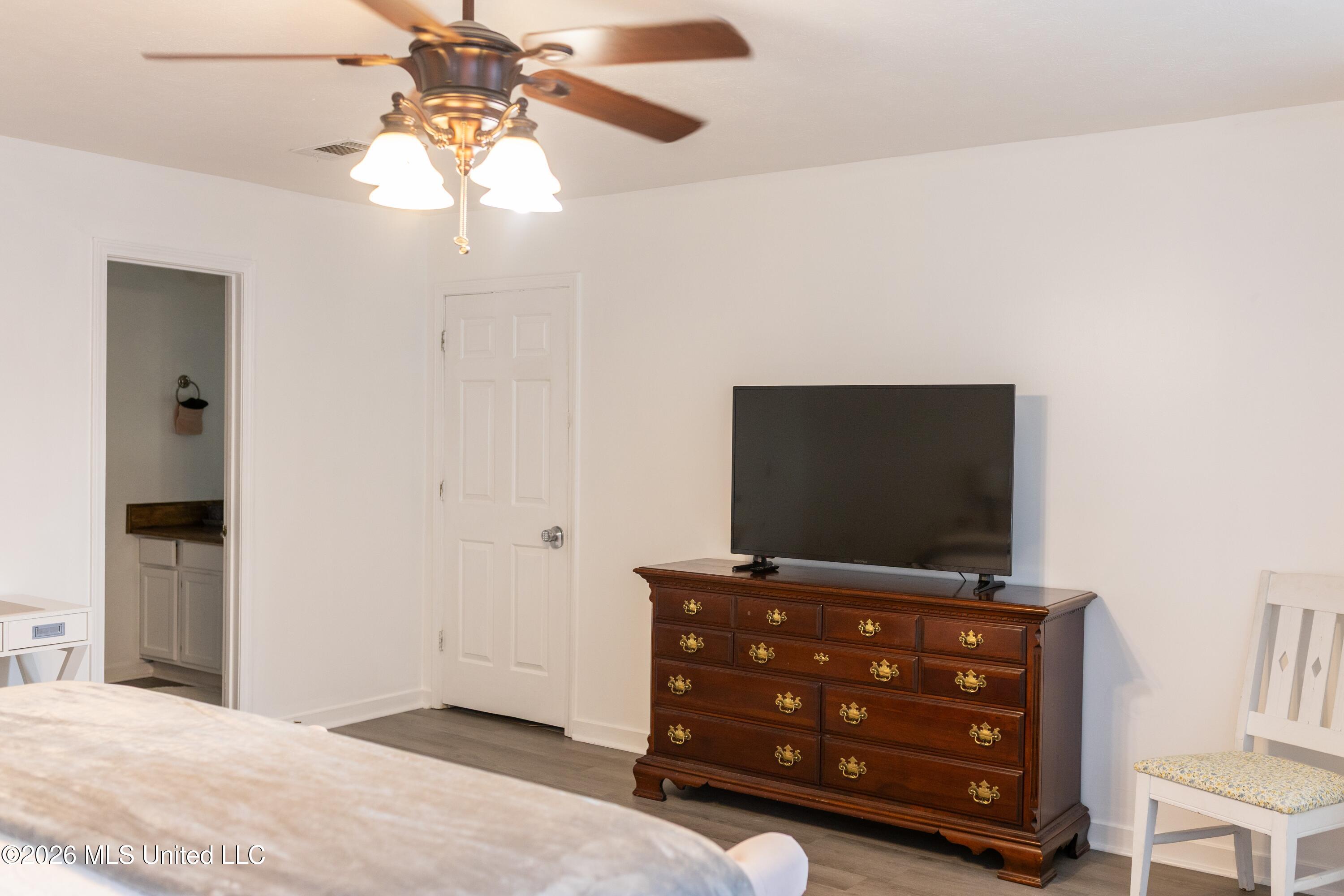 1200 Barnett Bend Circle Property Photo 24