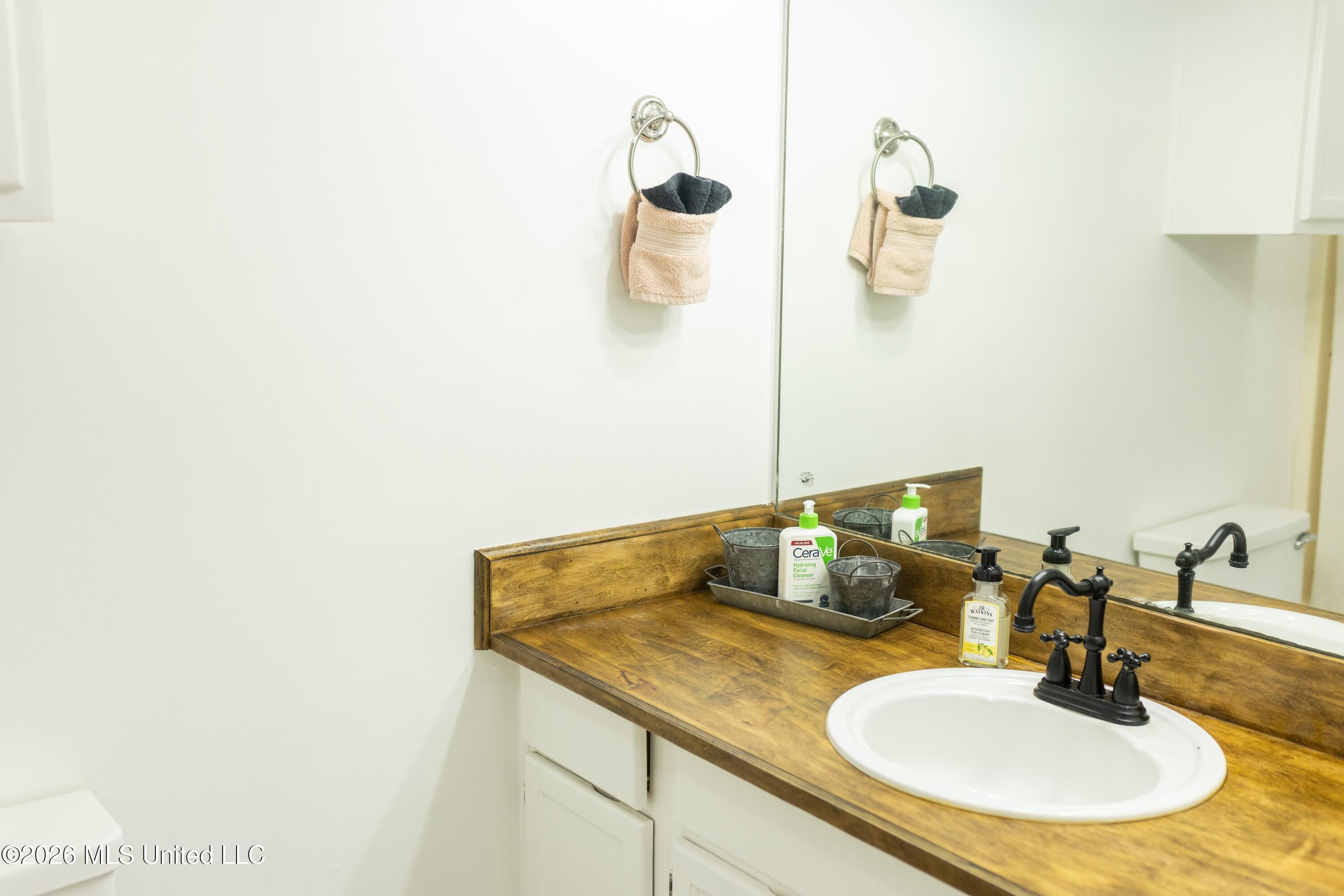 1200 Barnett Bend Circle Property Photo 26