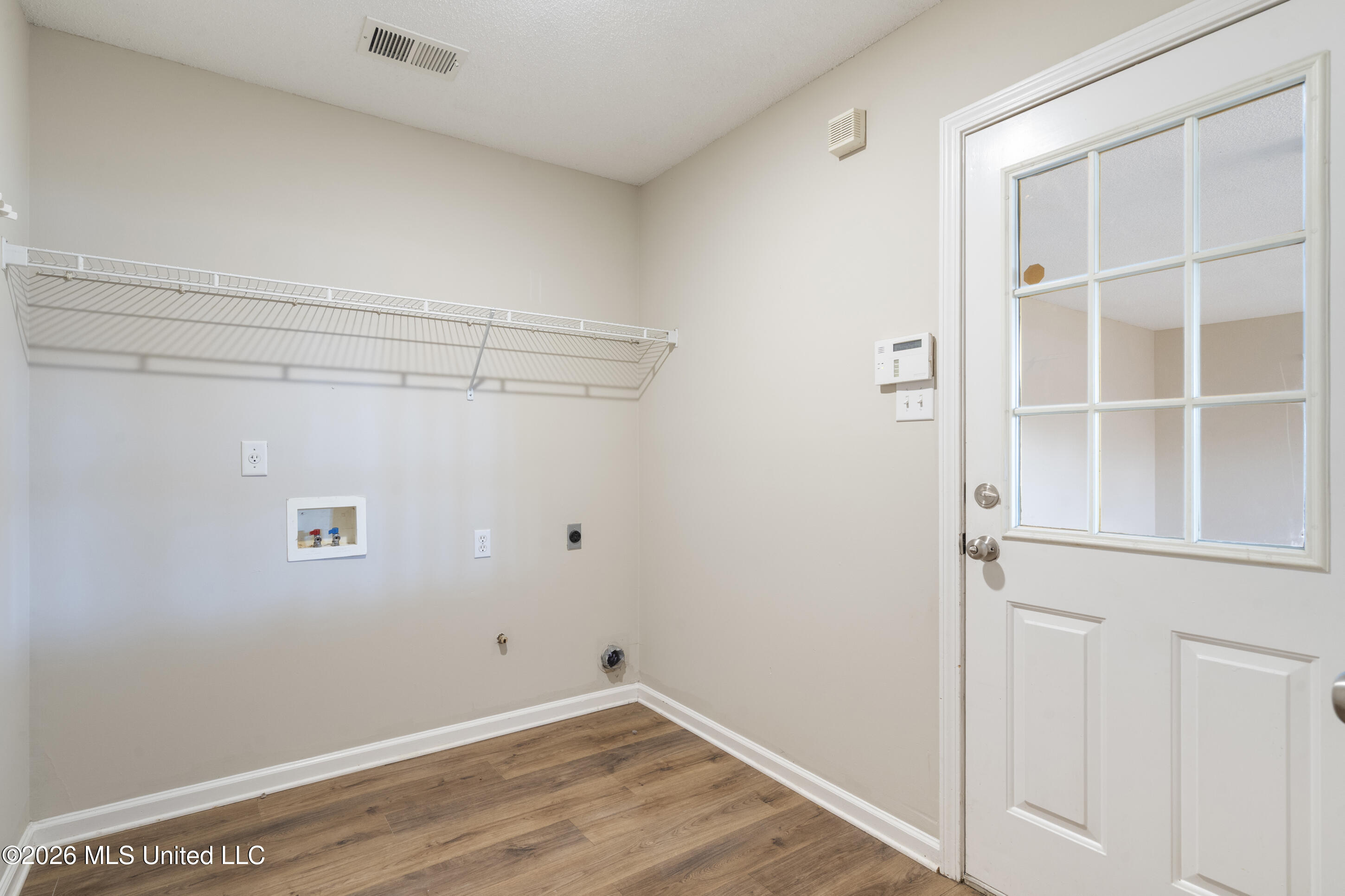 5651 Truman Cove Property Photo 14