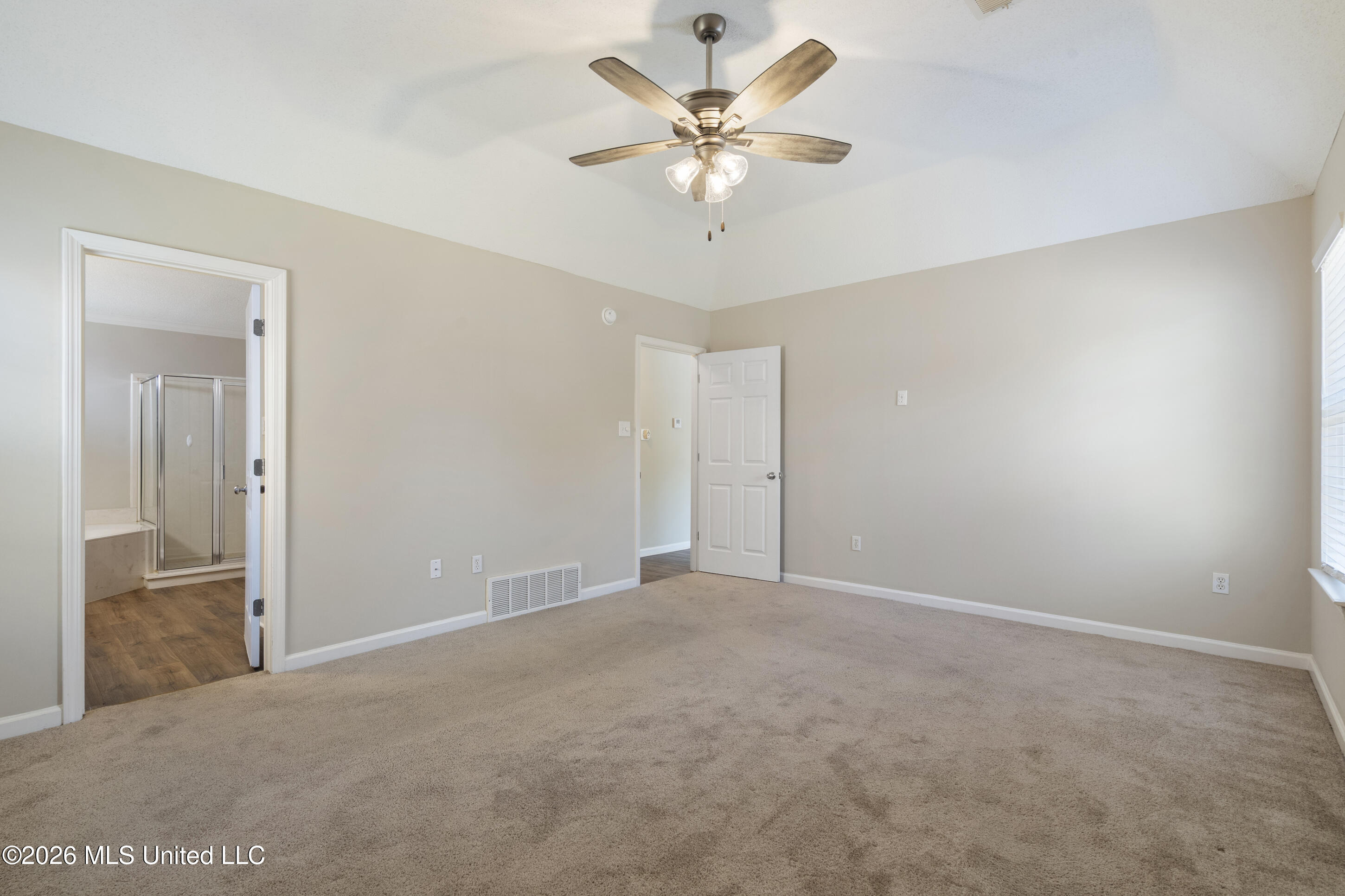 5651 Truman Cove Property Photo 16