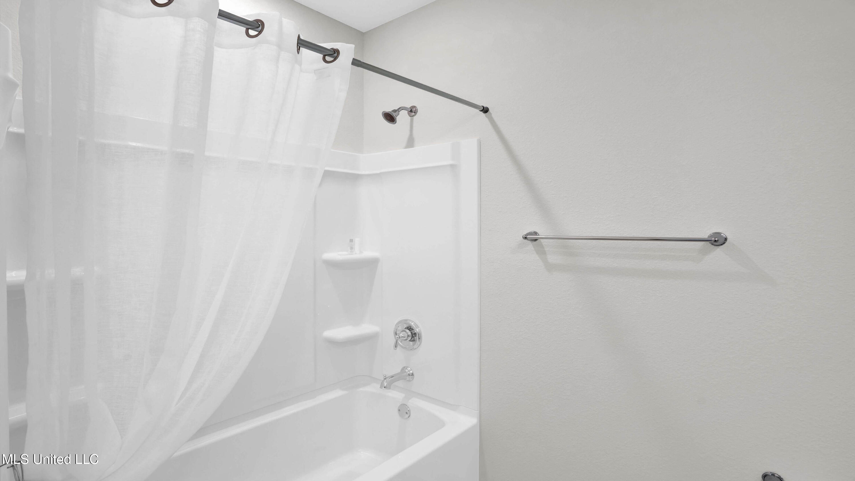 13584 Sarus Drive Property Photo 29