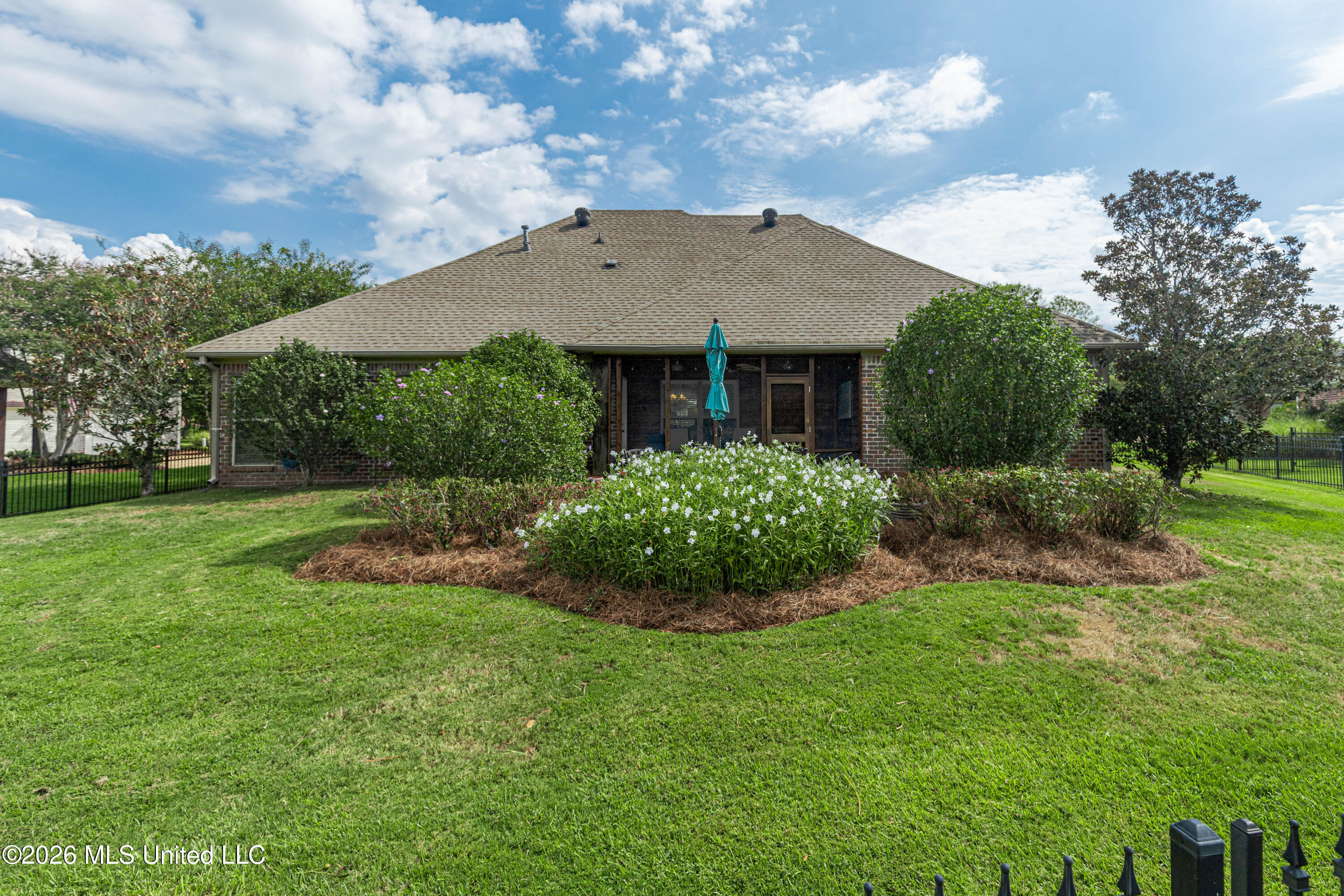 284 Lighthouse Lane Property Photo 7