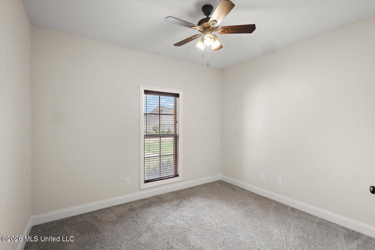 160 Western Ridge Circle Property Photo 21