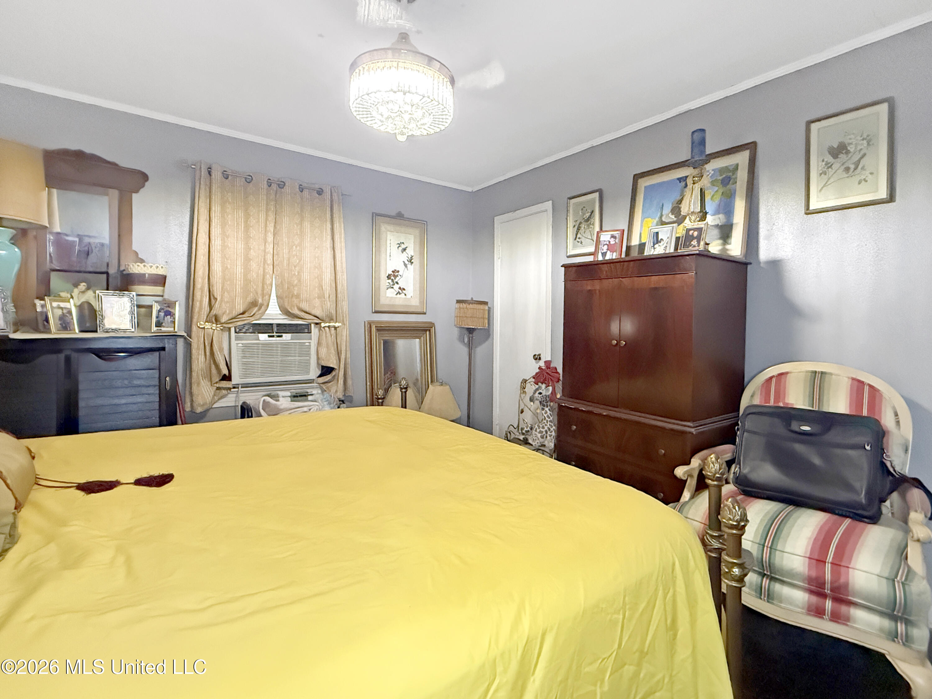 151 Lee Street Property Photo 6