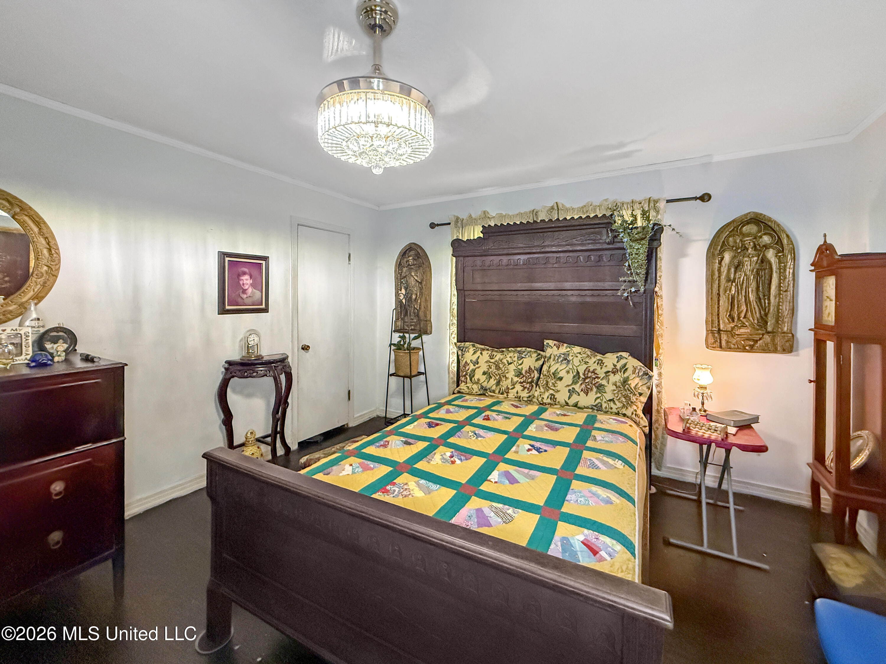 151 Lee Street Property Photo 7