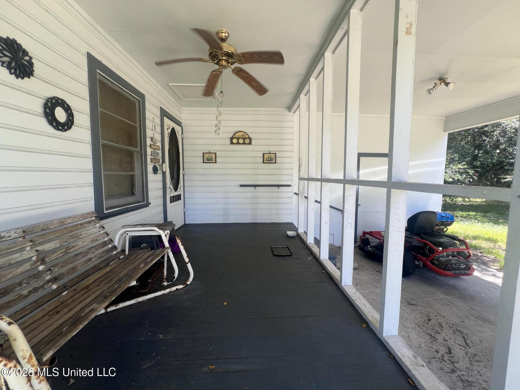 4100 Washington Boulevard Property Photo 3
