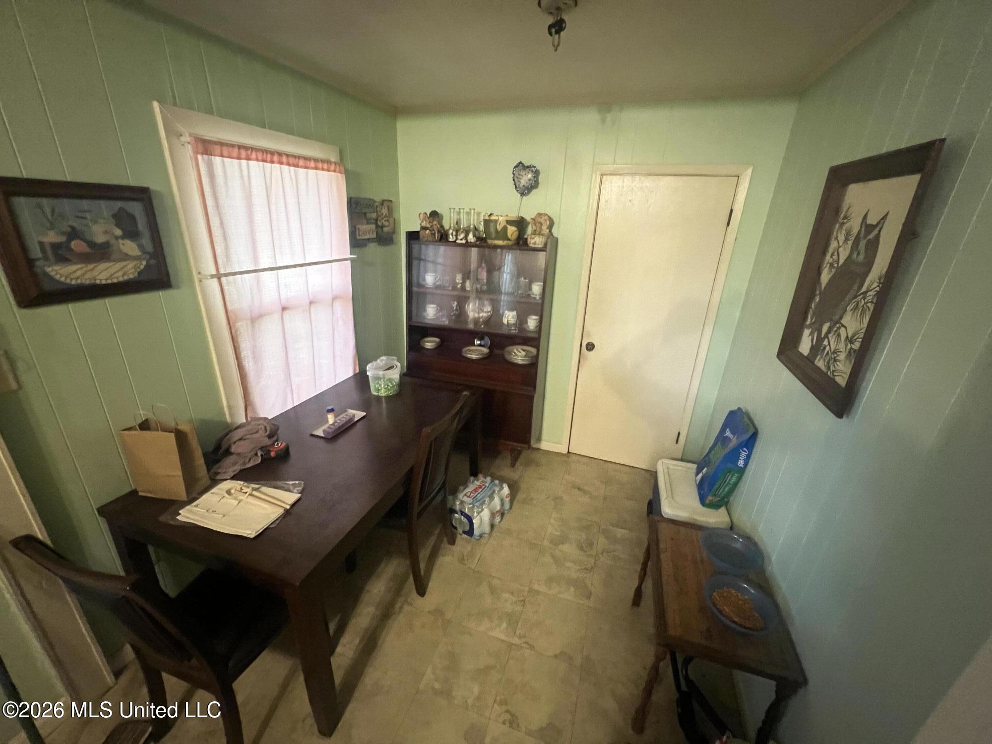 4100 Washington Boulevard Property Photo 10