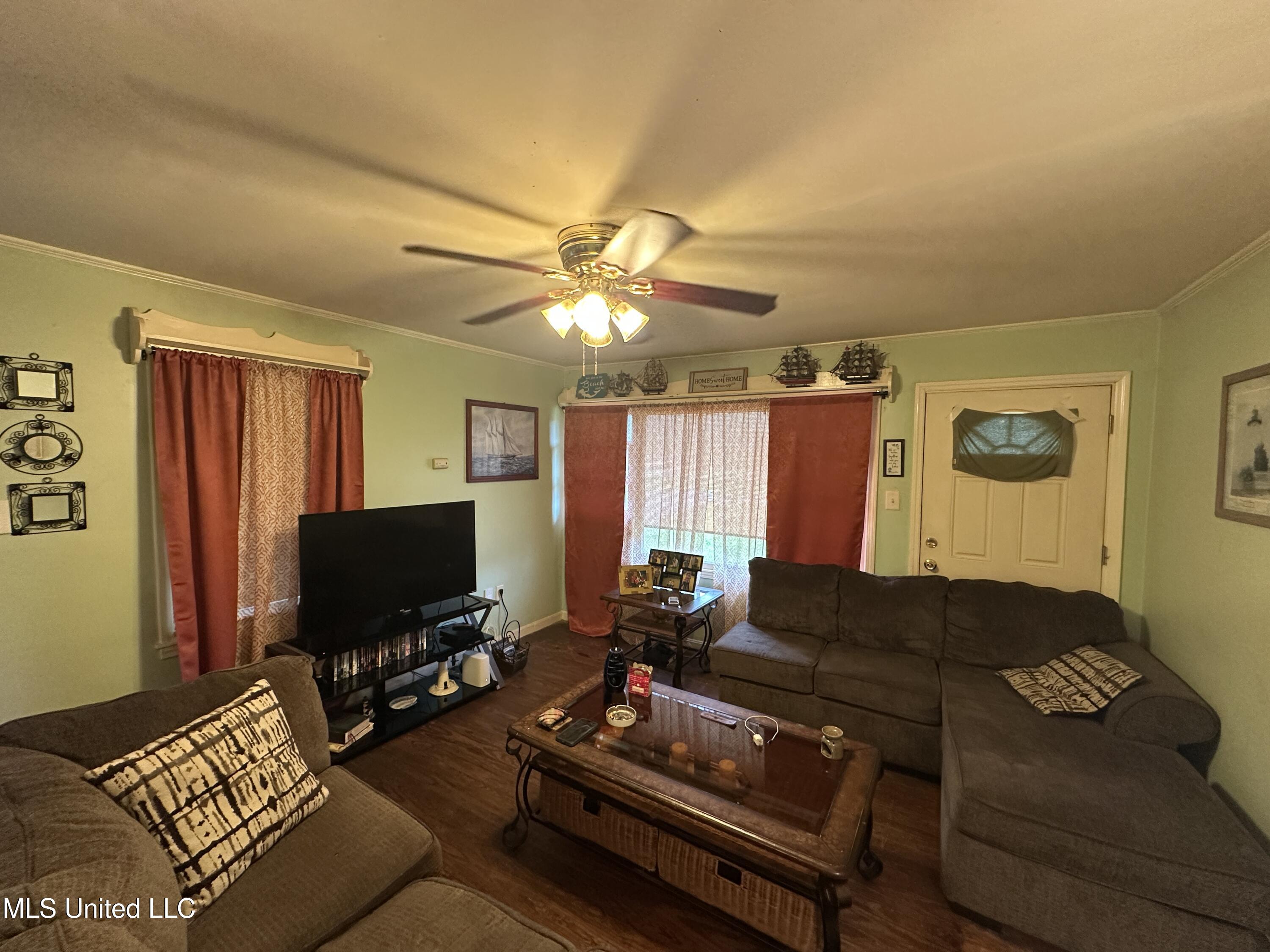 4100 Washington Boulevard Property Photo 13