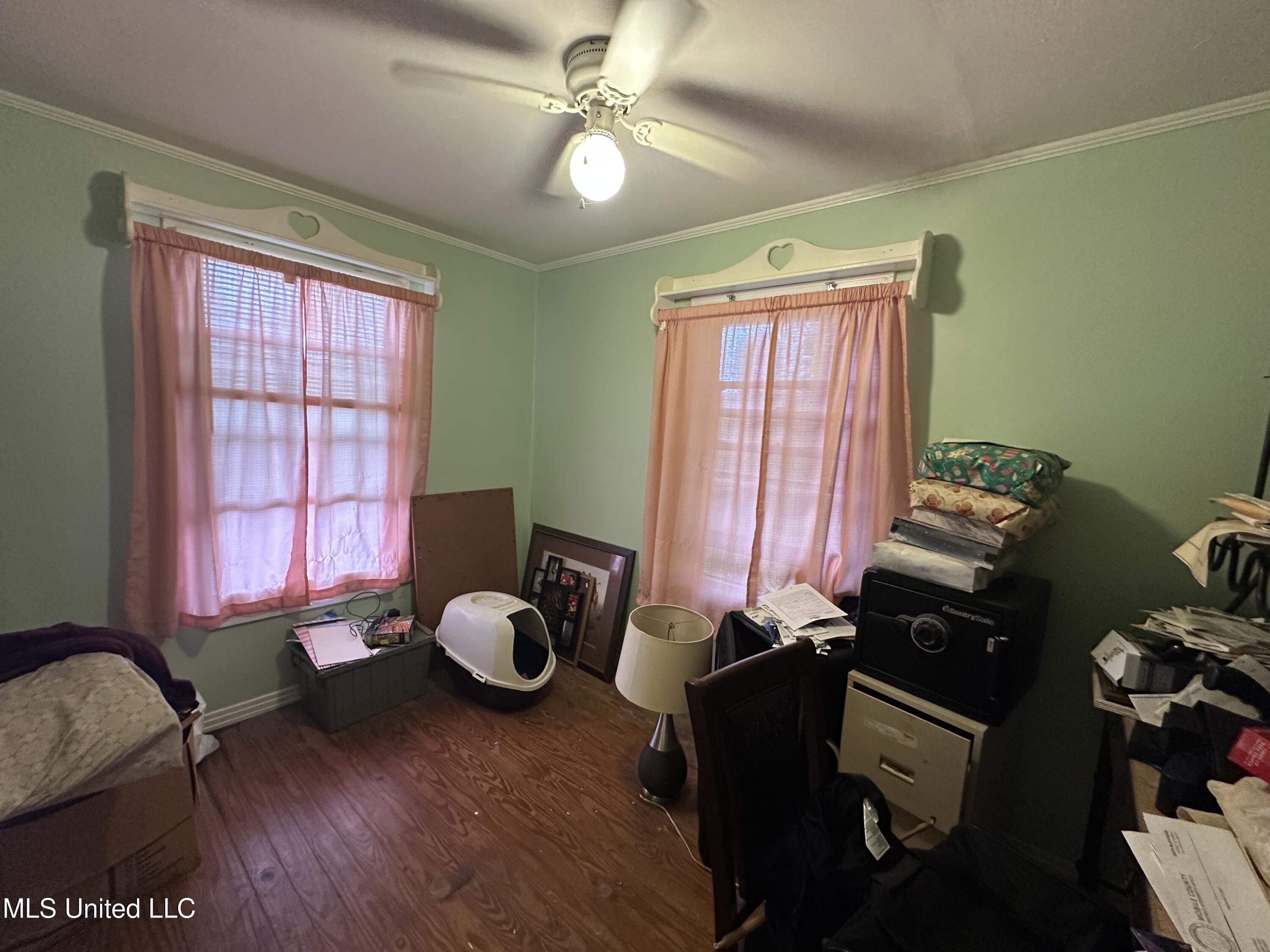 4100 Washington Boulevard Property Photo 17