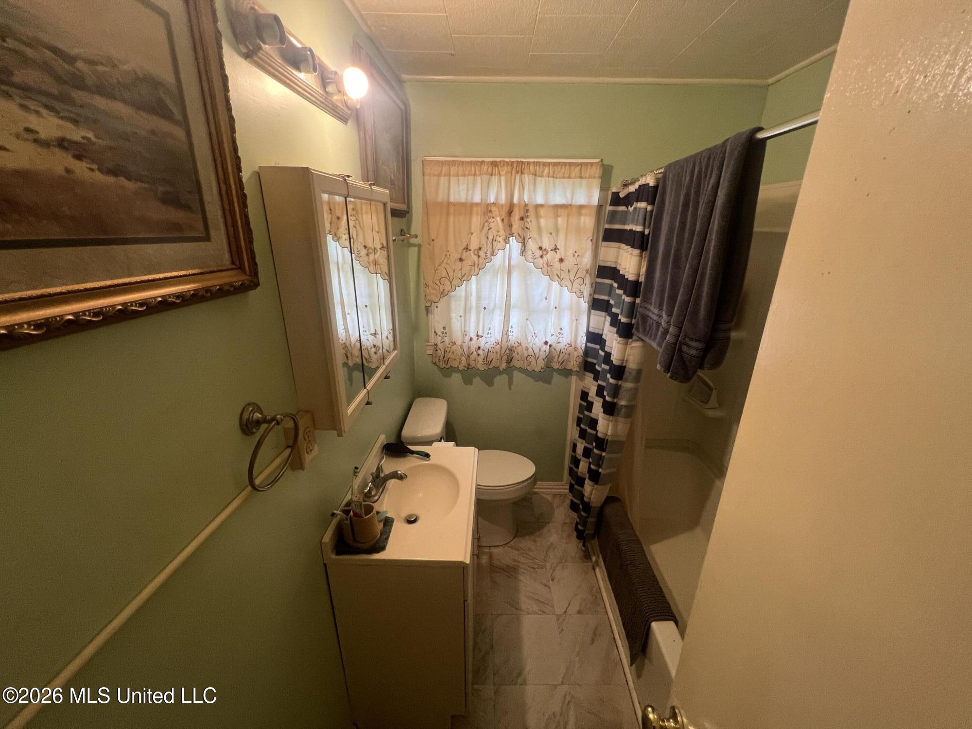 4100 Washington Boulevard Property Photo 24