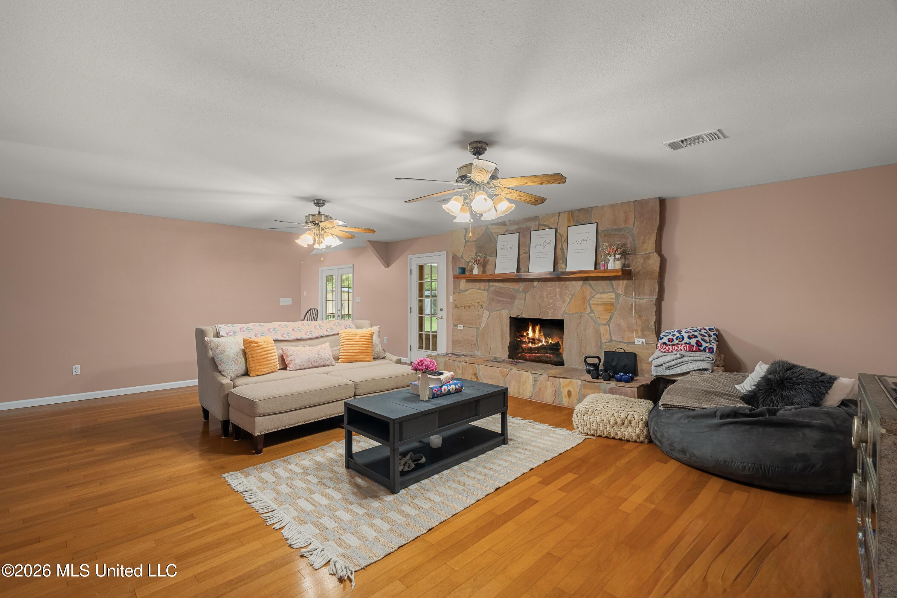 28 J D Aultman Road Property Photo 10