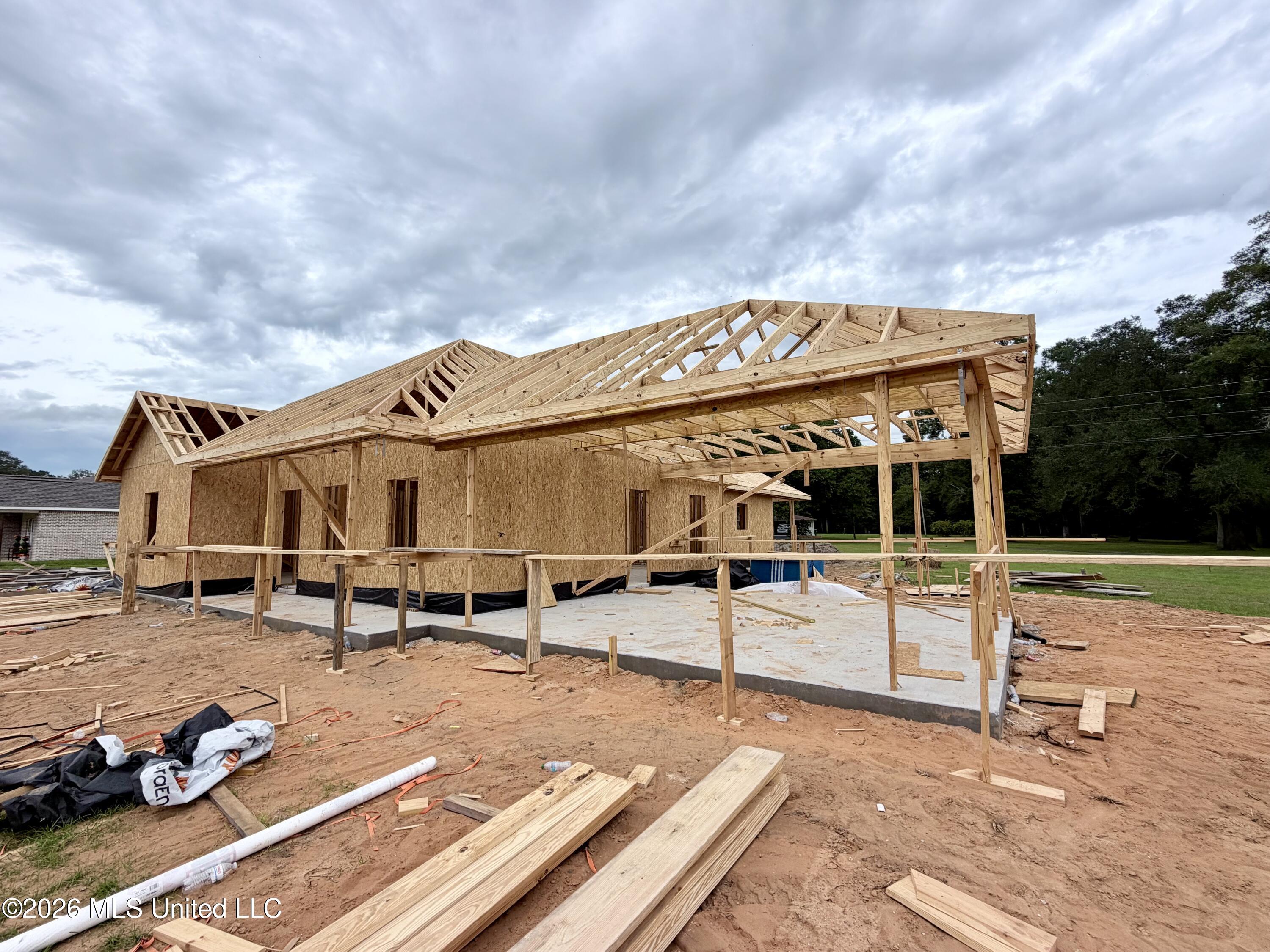 6715 Caraway Road Property Photo 3