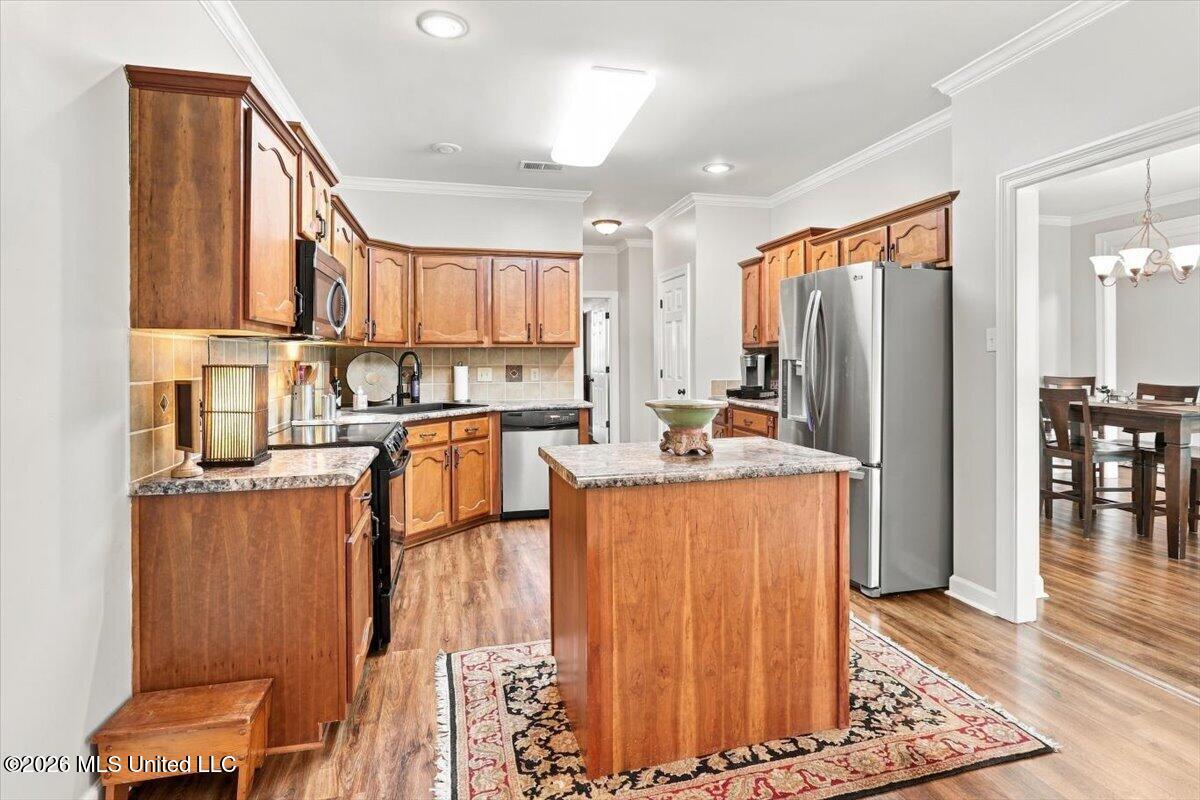 7116 Apache Drive Property Photo 10
