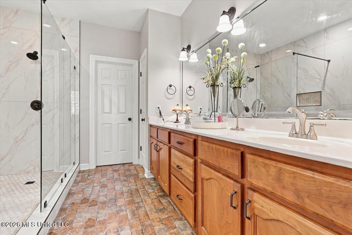 7116 Apache Drive Property Photo 19