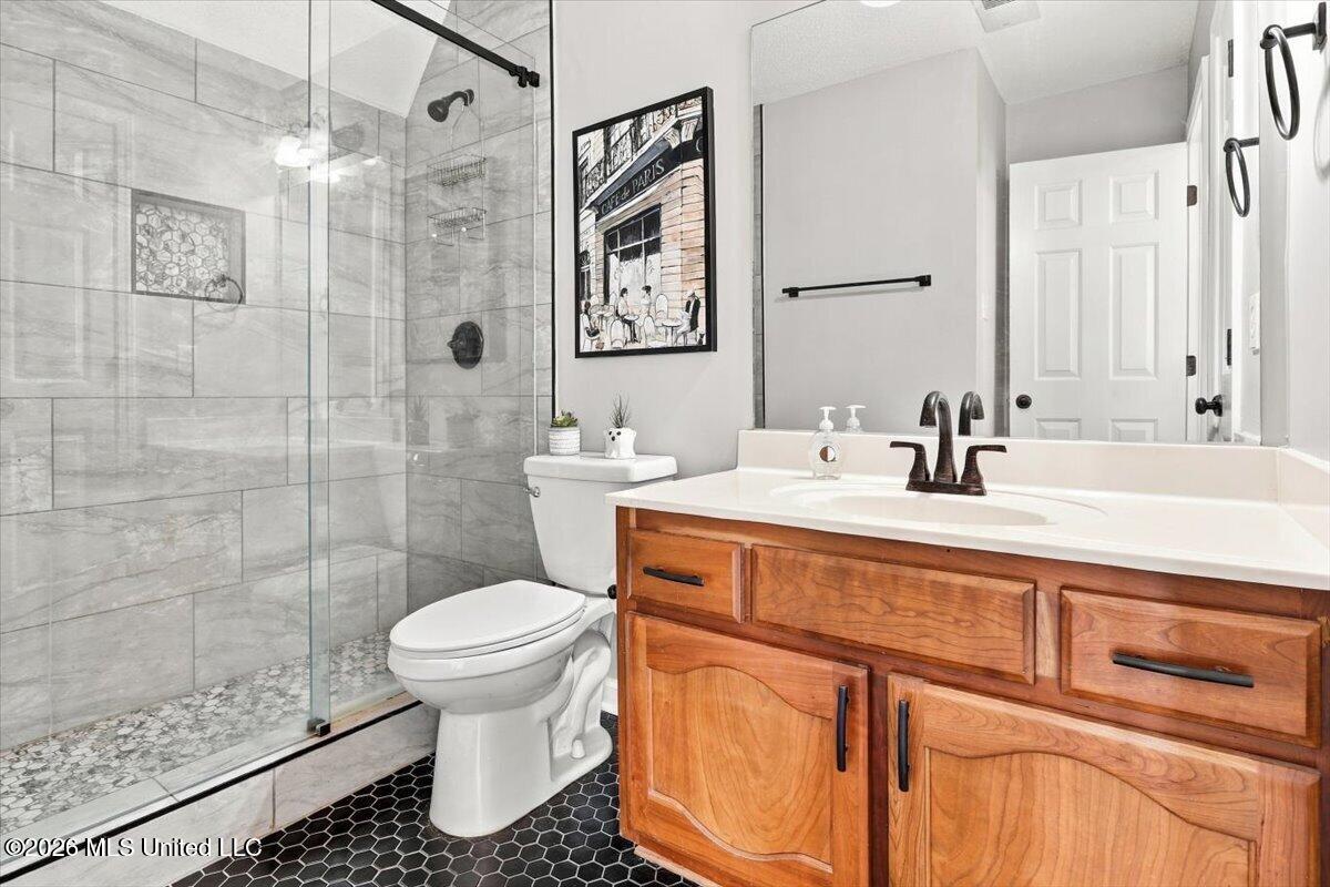 7116 Apache Drive Property Photo 24