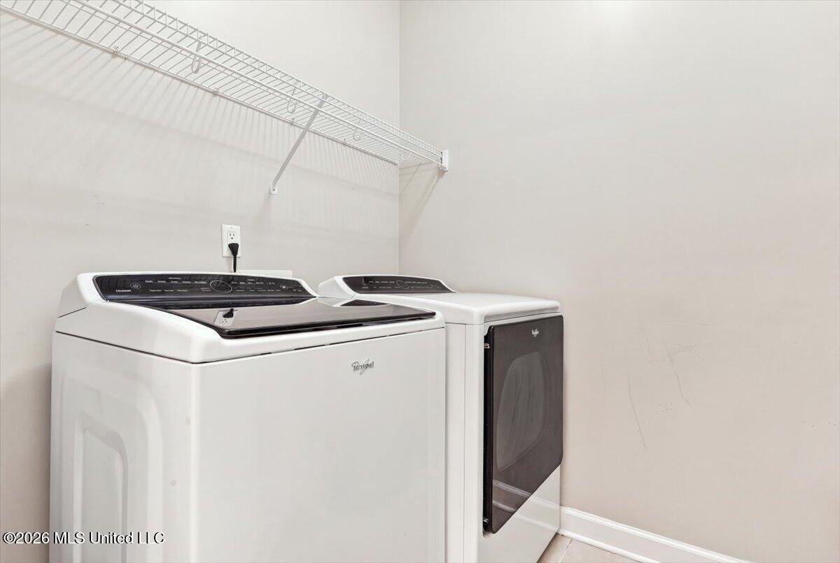7116 Apache Drive Property Photo 32