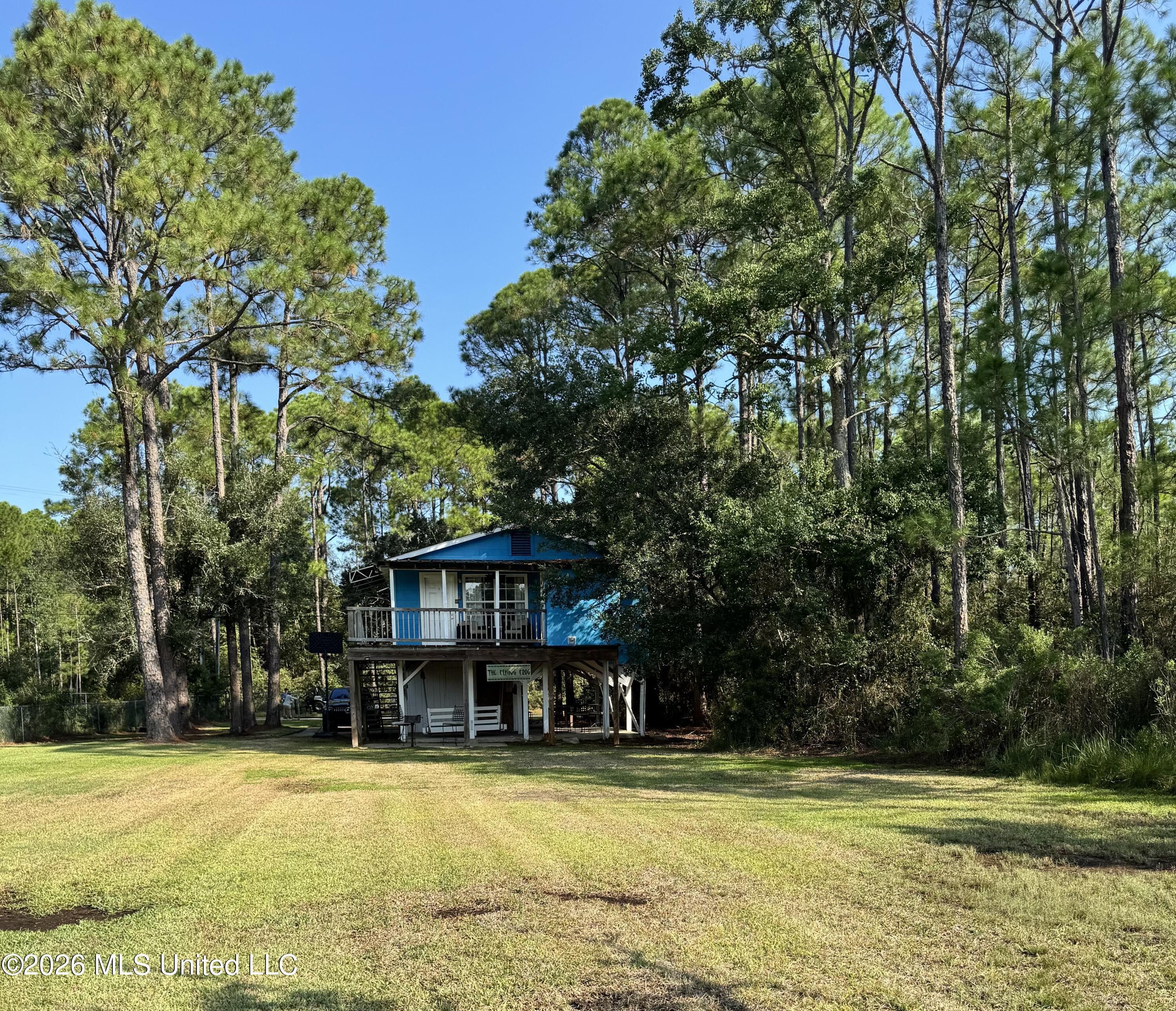 8409 Pickering Forrest Property Photo 6