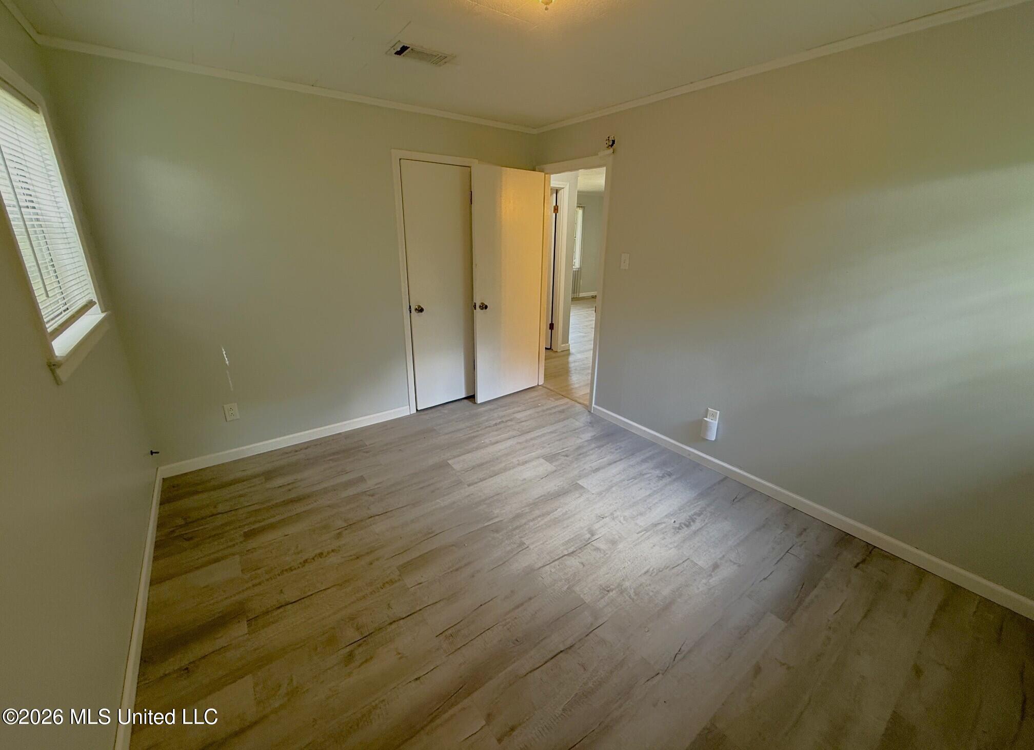 309 S West Avenue Property Photo 15
