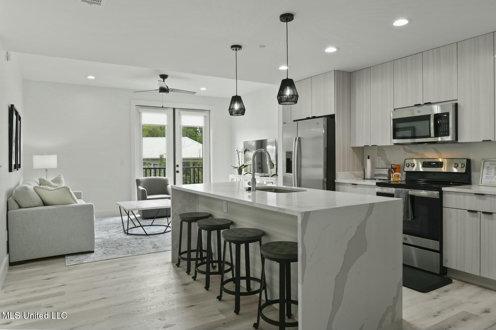 1302 Magnolia Street Property Photo 12
