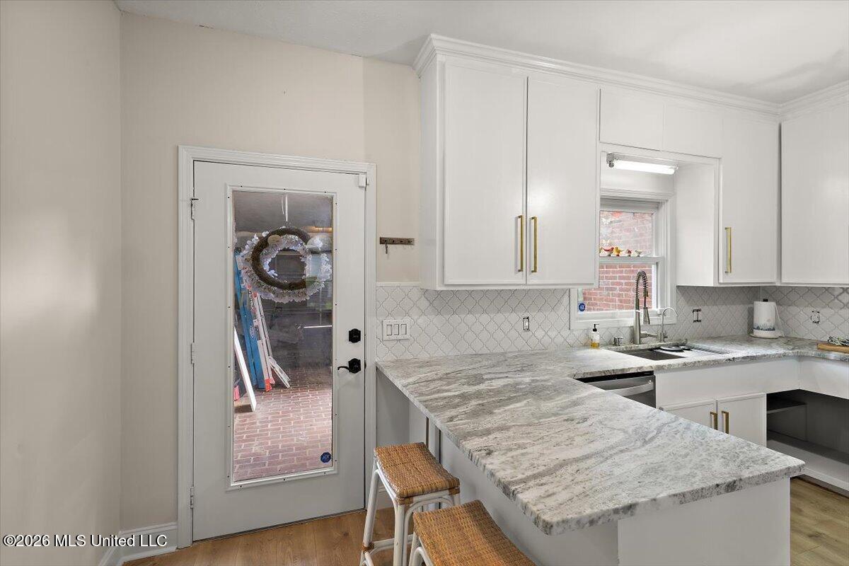 1012 Bayridge Drive Property Photo 14