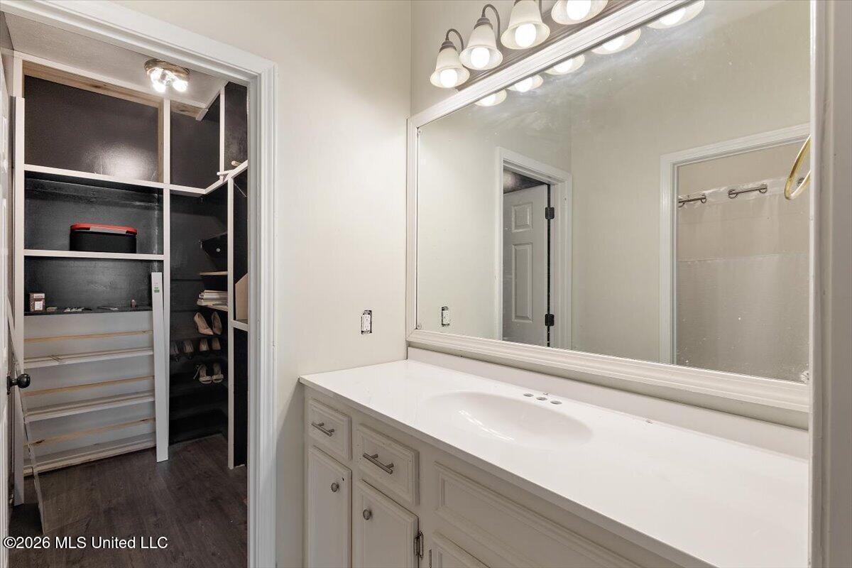 1012 Bayridge Drive Property Photo 20