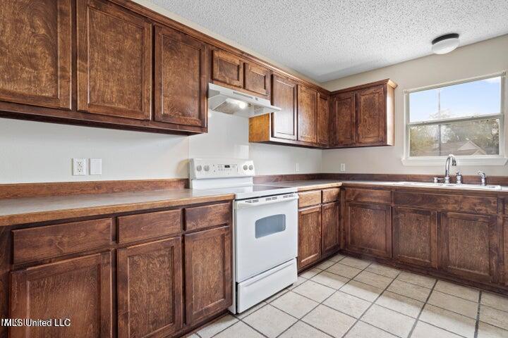 10249 Cottage Court Property Photo 8