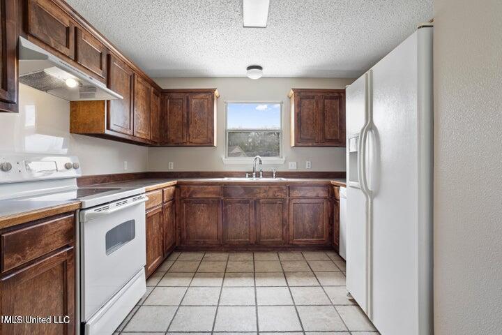 10249 Cottage Court Property Photo 9