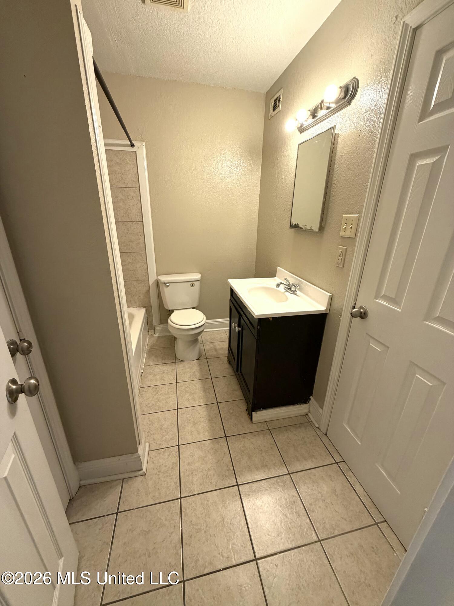 1701 18th Avenue Property Photo 8