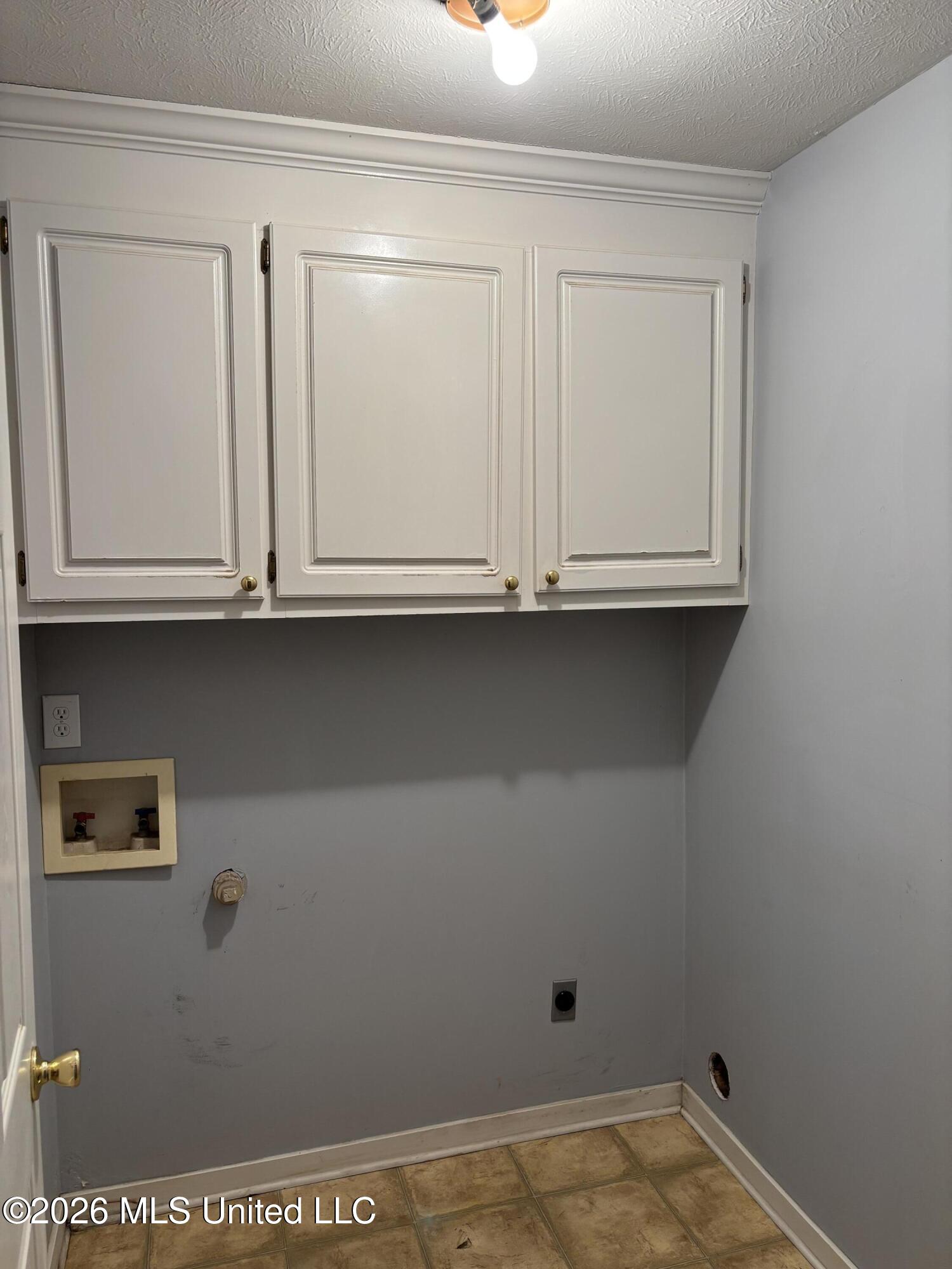 9927 Crooked Creek Circle Property Photo 15